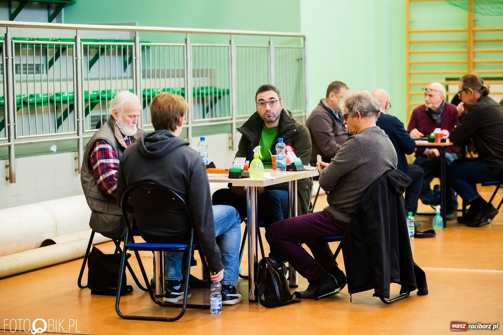 Zdjęcie w galerii na portalu naszraciborz.pl: Turniej Brydża o Podkowę Kasztanki Marszałka w Arenie Rafako wiadomości z regionu