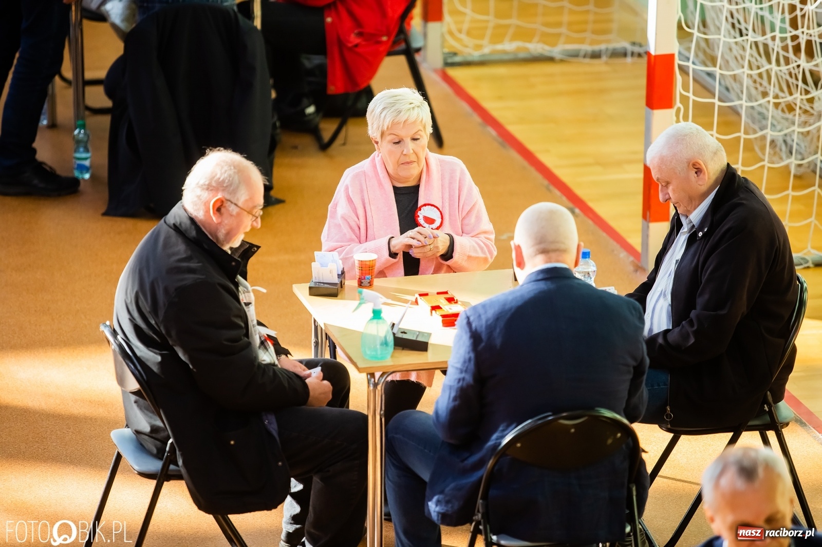 Zdjęcie w galerii na portalu naszraciborz.pl: Turniej Brydża o Podkowę Kasztanki Marszałka w Arenie Rafako wiadomości z regionu