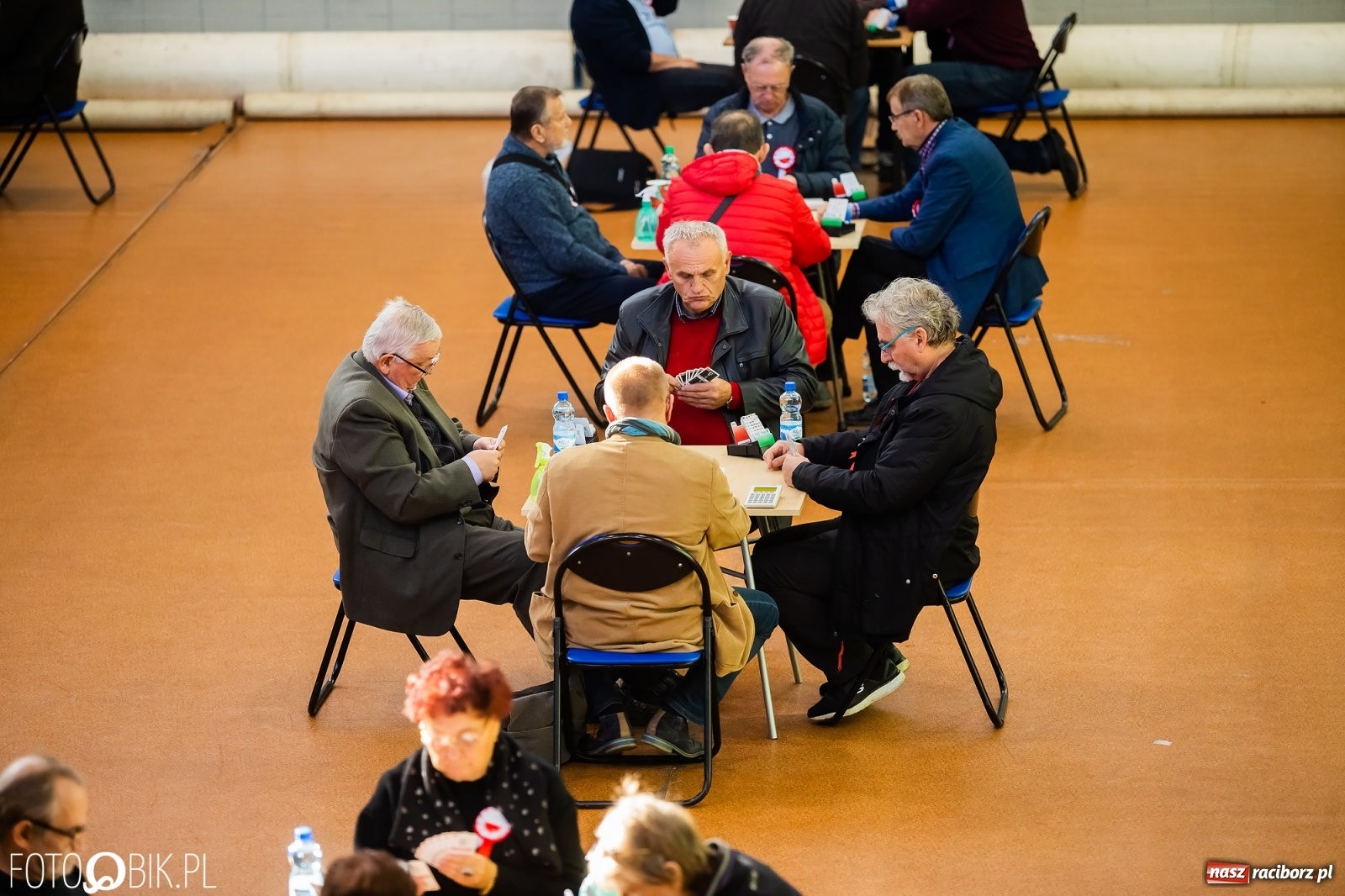 Zdjęcie w galerii na portalu naszraciborz.pl: Turniej Brydża o Podkowę Kasztanki Marszałka w Arenie Rafako wiadomości z regionu