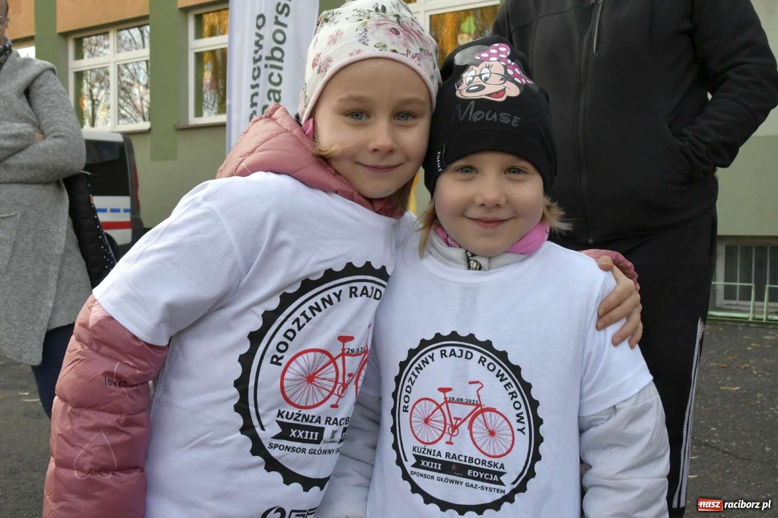 Zdjęcie w galerii na portalu naszraciborz.pl: Bieg Niepodległości w Kuźni Raciborskiej. Rodzinnie i patriotycznie [FOTO i WIDEO] wiadomości z regionu