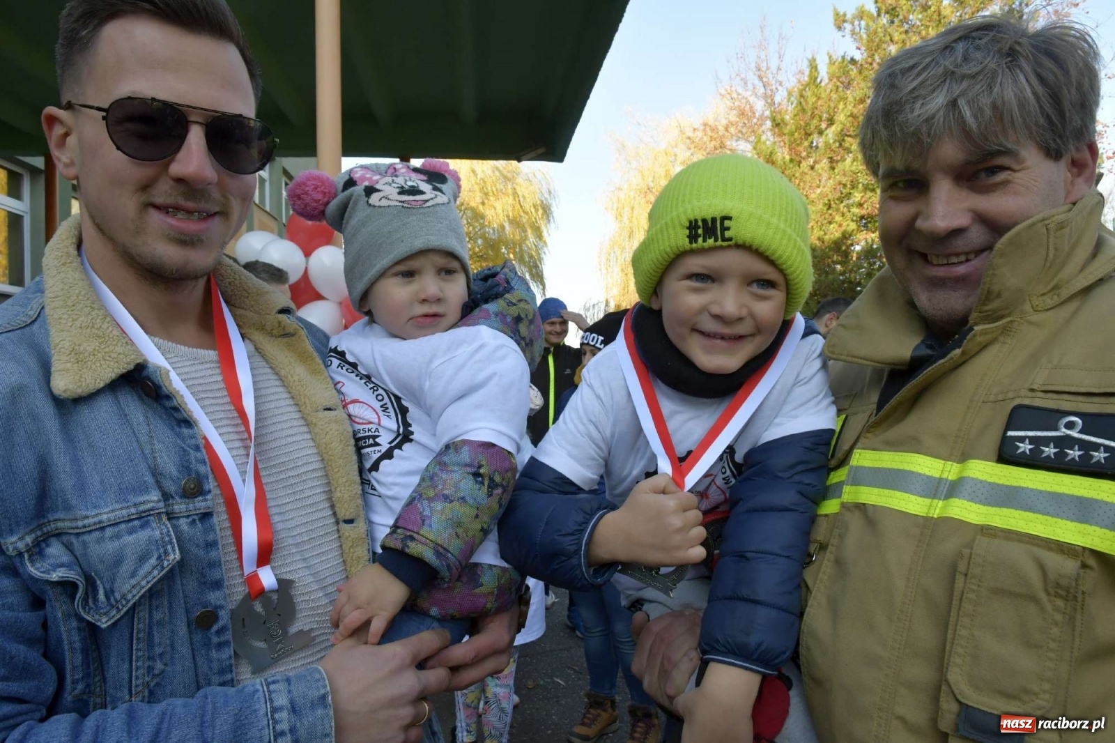 Zdjęcie w galerii na portalu naszraciborz.pl: Bieg Niepodległości w Kuźni Raciborskiej. Rodzinnie i patriotycznie [FOTO i WIDEO] wiadomości z regionu