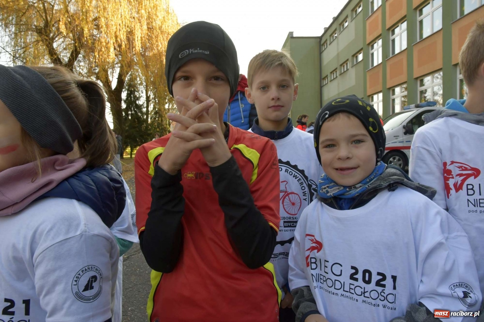Zdjęcie w galerii na portalu naszraciborz.pl: Bieg Niepodległości w Kuźni Raciborskiej. Rodzinnie i patriotycznie [FOTO i WIDEO] wiadomości z regionu