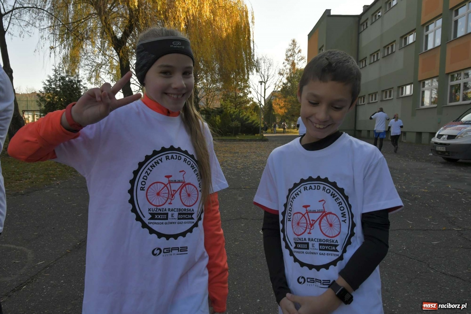 Zdjęcie w galerii na portalu naszraciborz.pl: Bieg Niepodległości w Kuźni Raciborskiej. Rodzinnie i patriotycznie [FOTO i WIDEO] wiadomości z regionu
