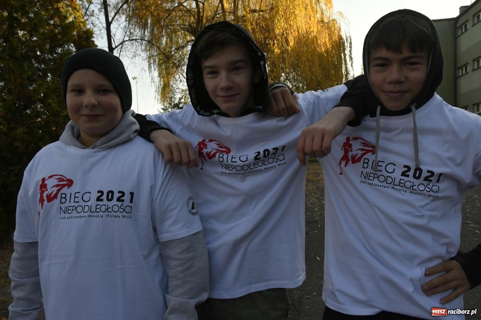 Zdjęcie w galerii na portalu naszraciborz.pl: Bieg Niepodległości w Kuźni Raciborskiej. Rodzinnie i patriotycznie [FOTO i WIDEO] wiadomości z regionu