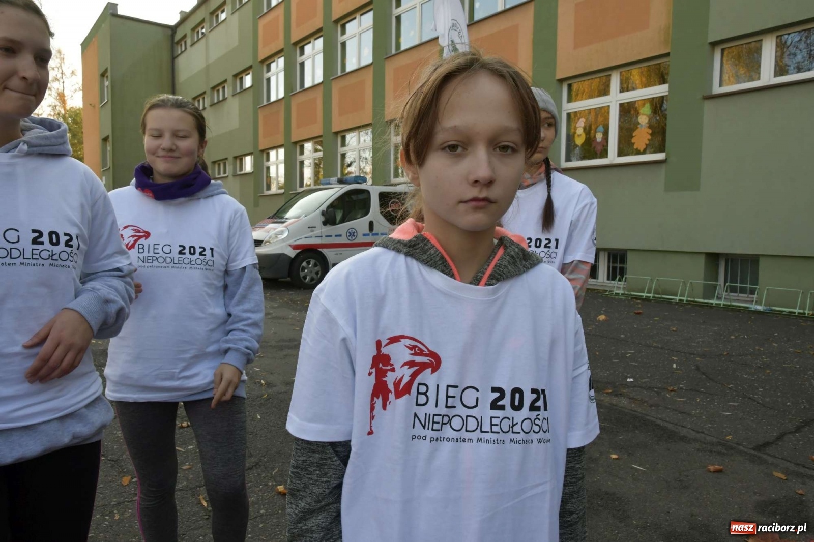 Zdjęcie w galerii na portalu naszraciborz.pl: Bieg Niepodległości w Kuźni Raciborskiej. Rodzinnie i patriotycznie [FOTO i WIDEO] wiadomości z regionu