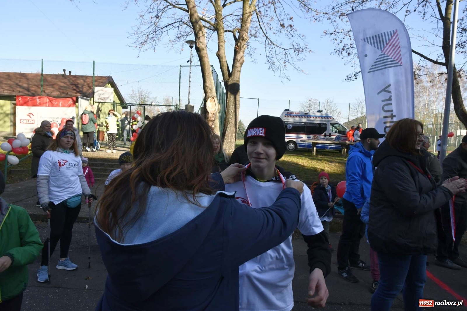 Zdjęcie w galerii na portalu naszraciborz.pl: Bieg Niepodległości w Kuźni Raciborskiej. Rodzinnie i patriotycznie [FOTO i WIDEO] wiadomości z regionu