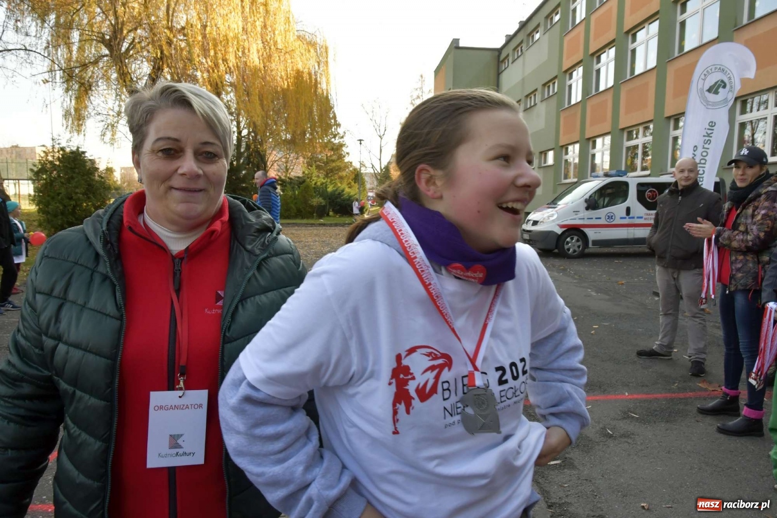 Zdjęcie w galerii na portalu naszraciborz.pl: Bieg Niepodległości w Kuźni Raciborskiej. Rodzinnie i patriotycznie [FOTO i WIDEO] wiadomości z regionu