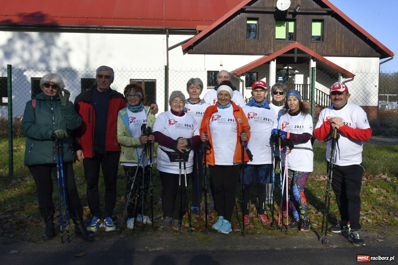 Zdjęcie w galerii na portalu naszraciborz.pl: Bieg Niepodległości w Kuźni Raciborskiej. Rodzinnie i patriotycznie [FOTO i WIDEO] wiadomości z regionu