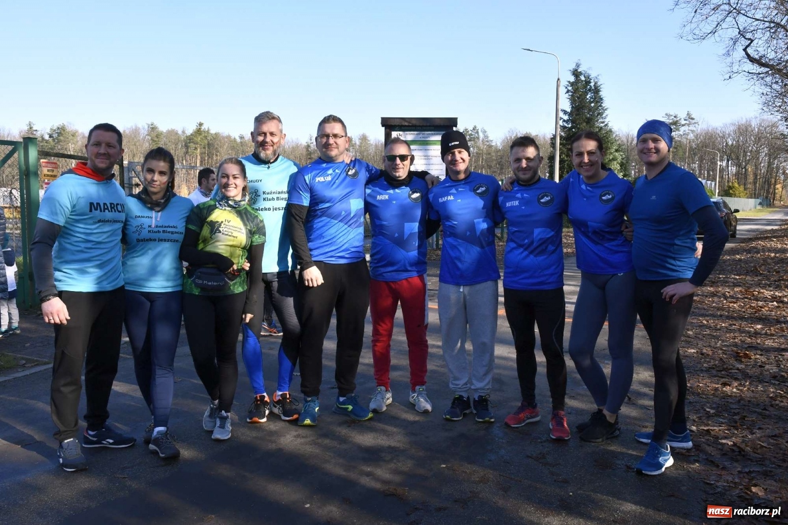 Zdjęcie w galerii na portalu naszraciborz.pl: Bieg Niepodległości w Kuźni Raciborskiej. Rodzinnie i patriotycznie [FOTO i WIDEO] wiadomości z regionu