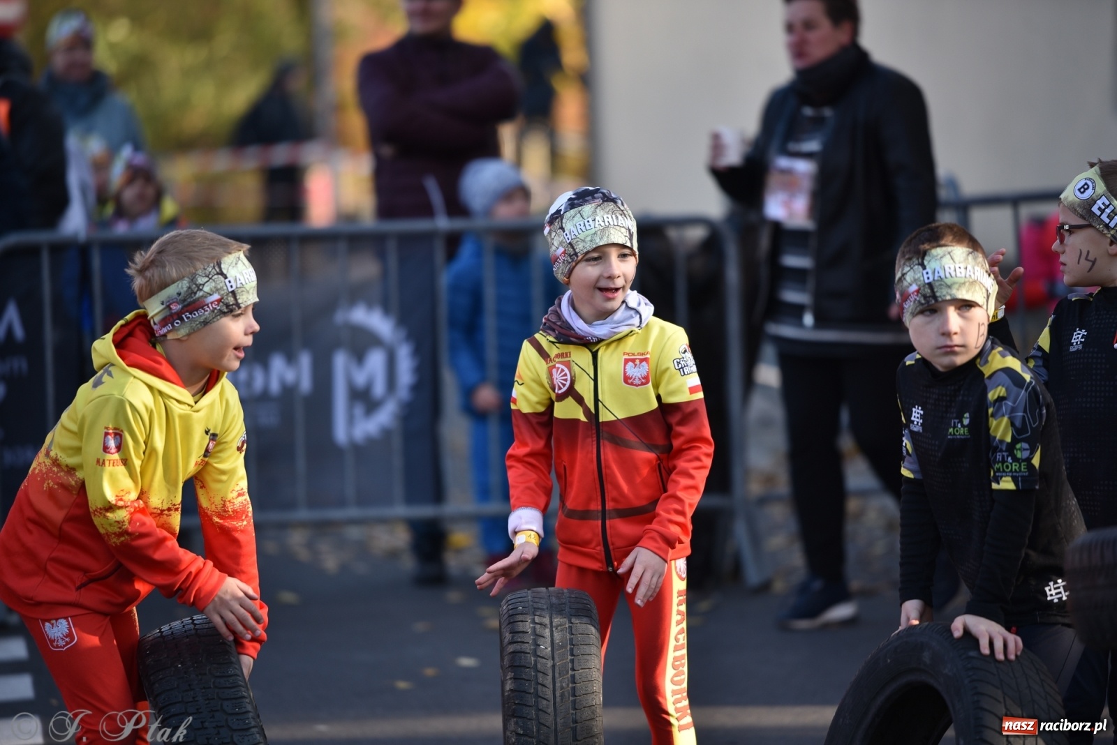 Zdjęcie w galerii na portalu naszraciborz.pl: Bitwa o raciborską basztę. Bieg OCR dla dzieci na Święto Niepodległości wiadomości z regionu