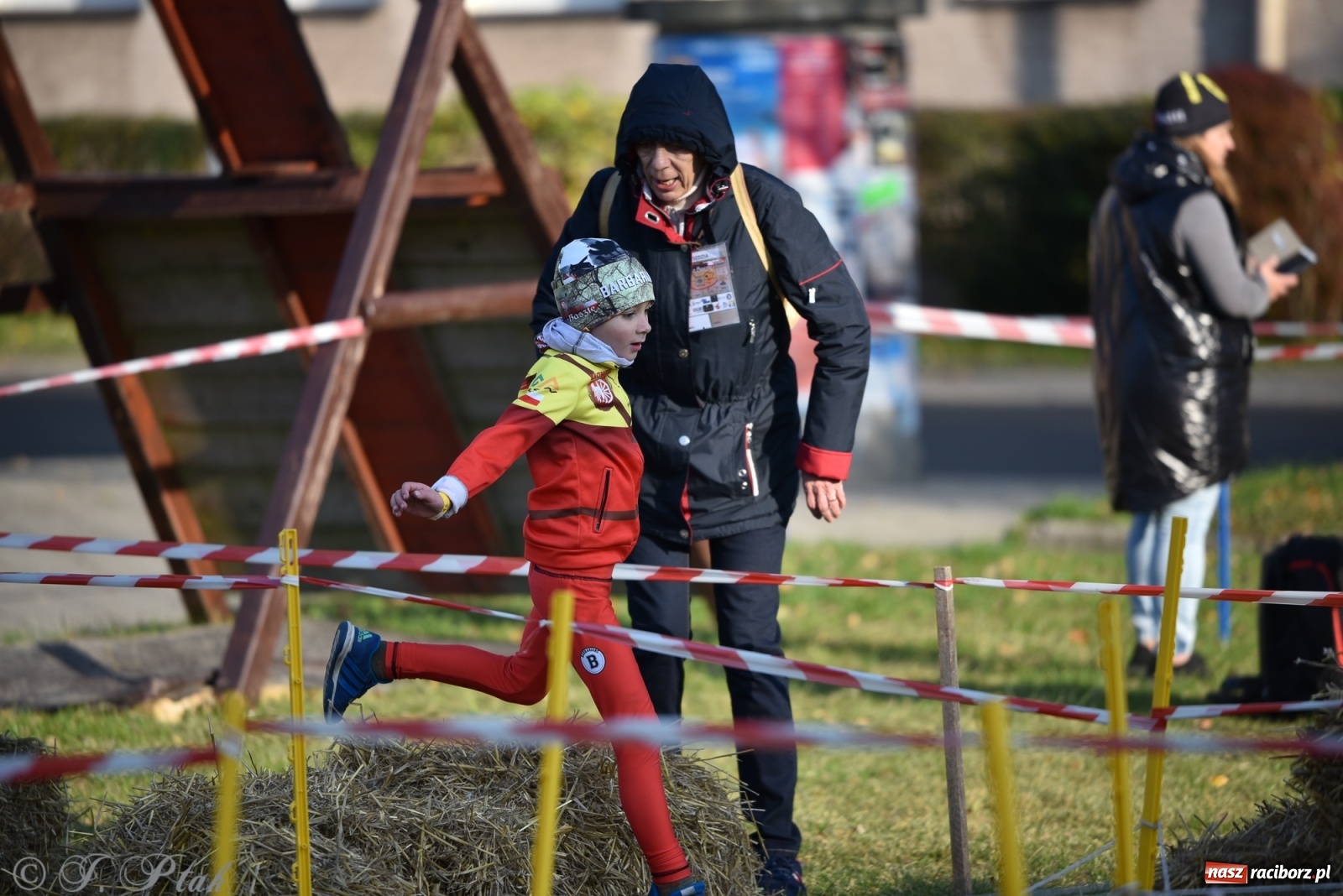Zdjęcie w galerii na portalu naszraciborz.pl: Bitwa o raciborską basztę. Bieg OCR dla dzieci na Święto Niepodległości wiadomości z regionu