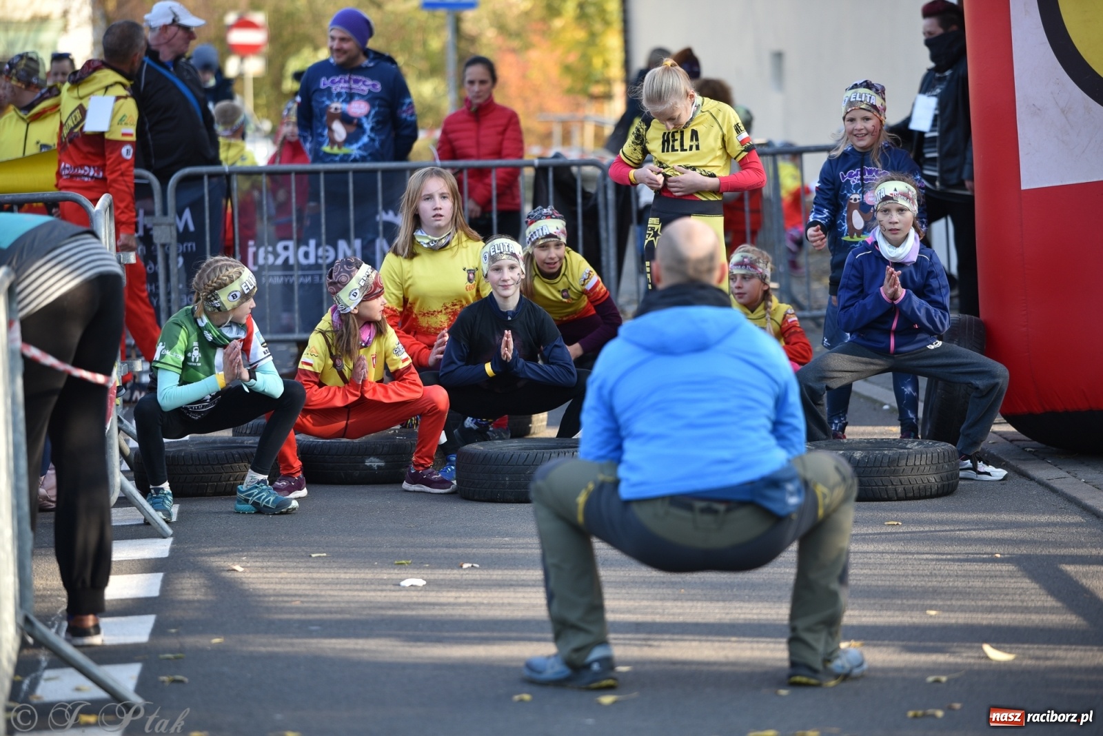 Zdjęcie w galerii na portalu naszraciborz.pl: Bitwa o raciborską basztę. Bieg OCR dla dzieci na Święto Niepodległości wiadomości z regionu