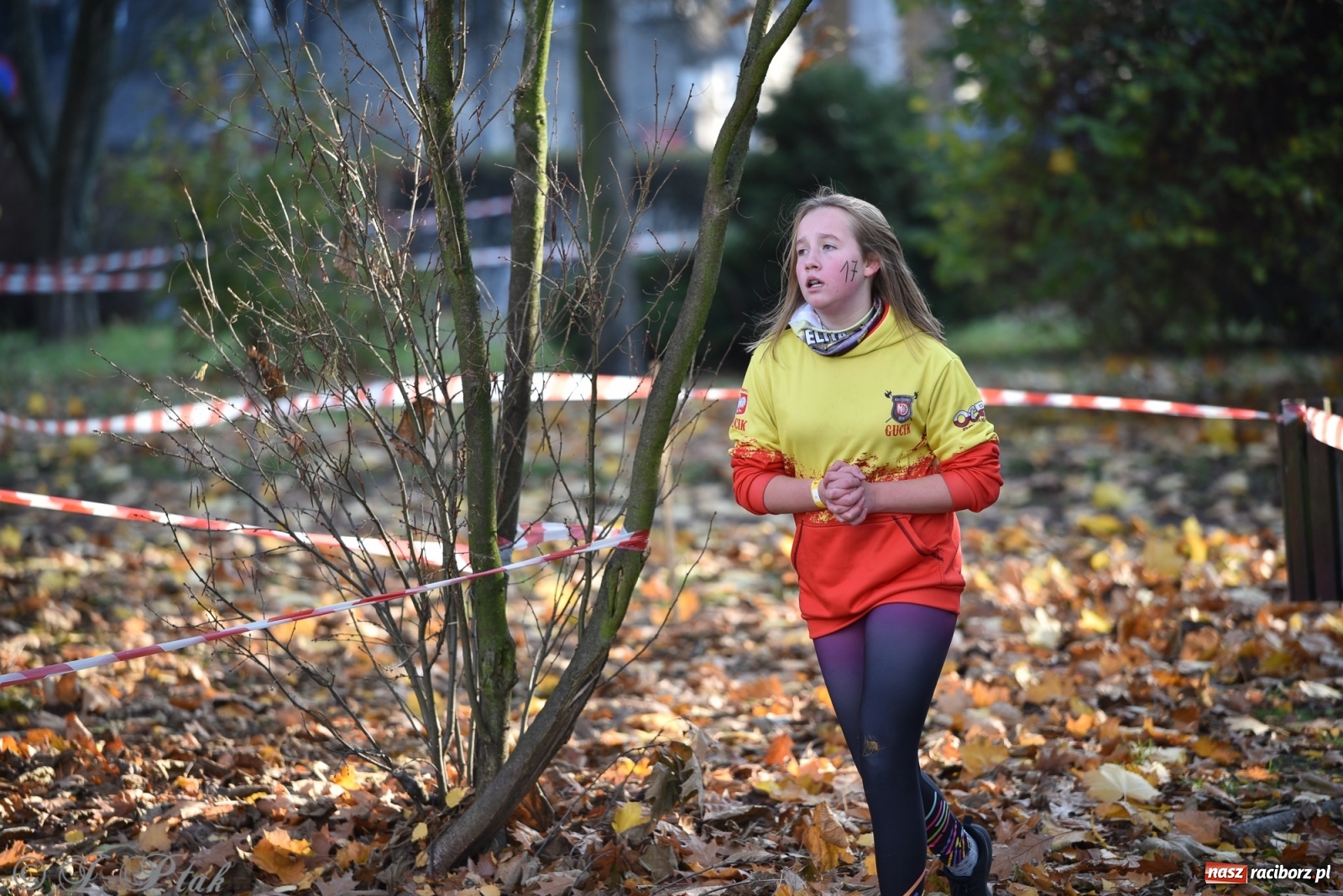 Zdjęcie w galerii na portalu naszraciborz.pl: Bitwa o raciborską basztę. Bieg OCR dla dzieci na Święto Niepodległości wiadomości z regionu
