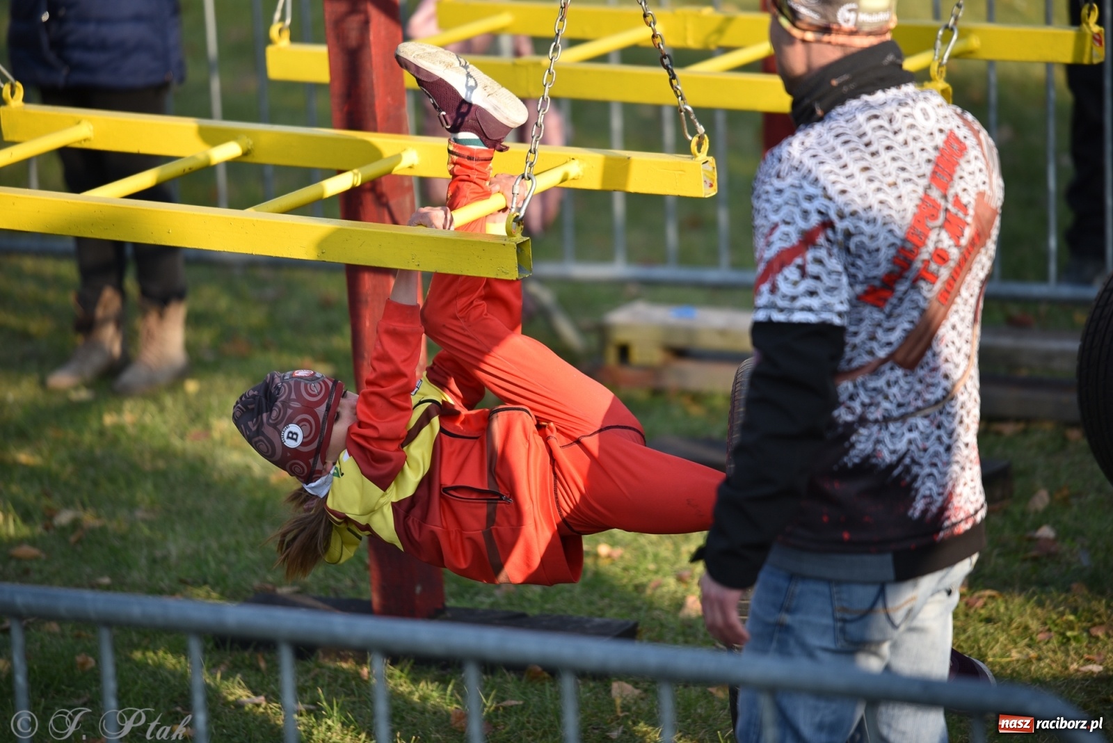 Zdjęcie w galerii na portalu naszraciborz.pl: Bitwa o raciborską basztę. Bieg OCR dla dzieci na Święto Niepodległości wiadomości z regionu