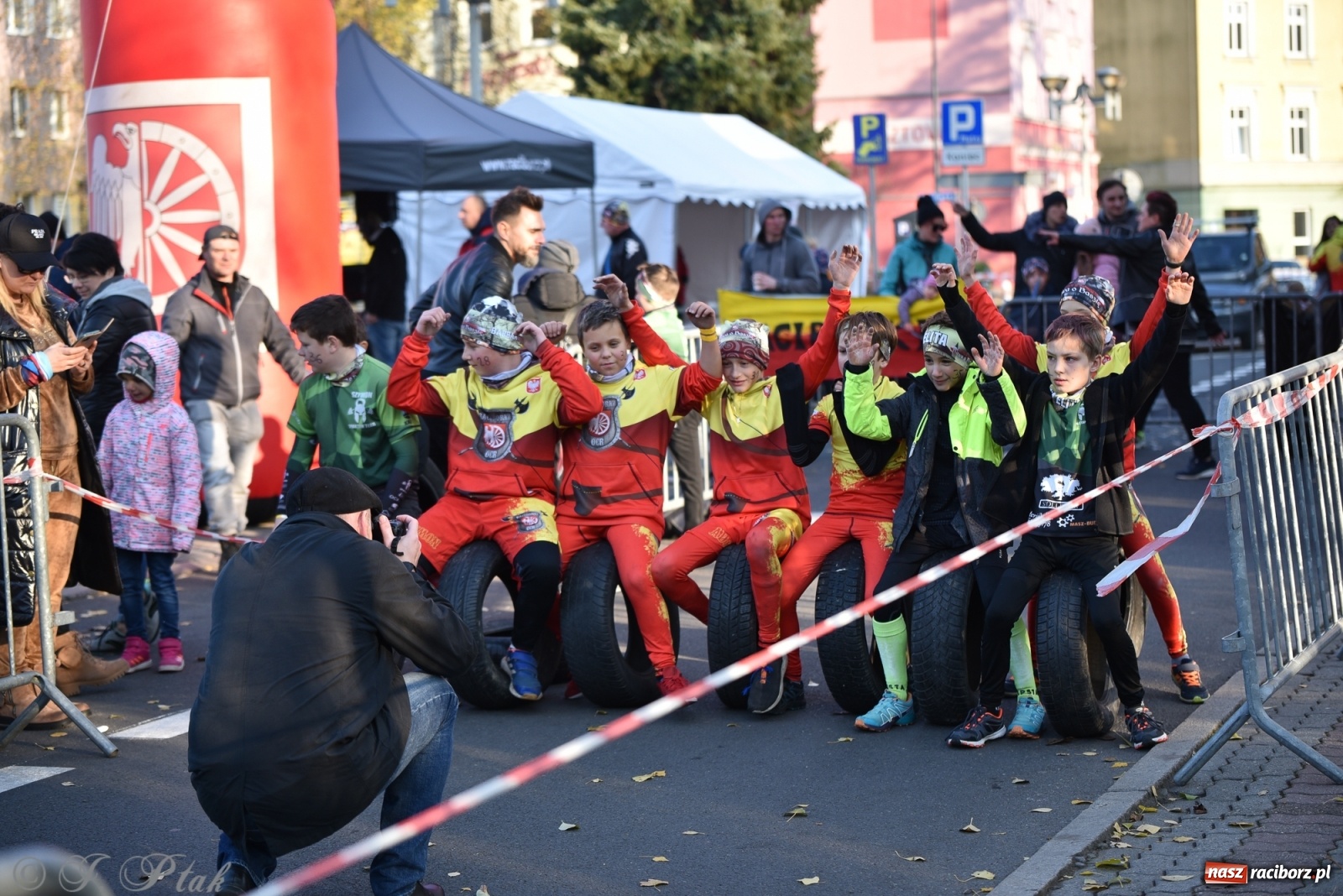 Zdjęcie w galerii na portalu naszraciborz.pl: Bitwa o raciborską basztę. Bieg OCR dla dzieci na Święto Niepodległości wiadomości z regionu