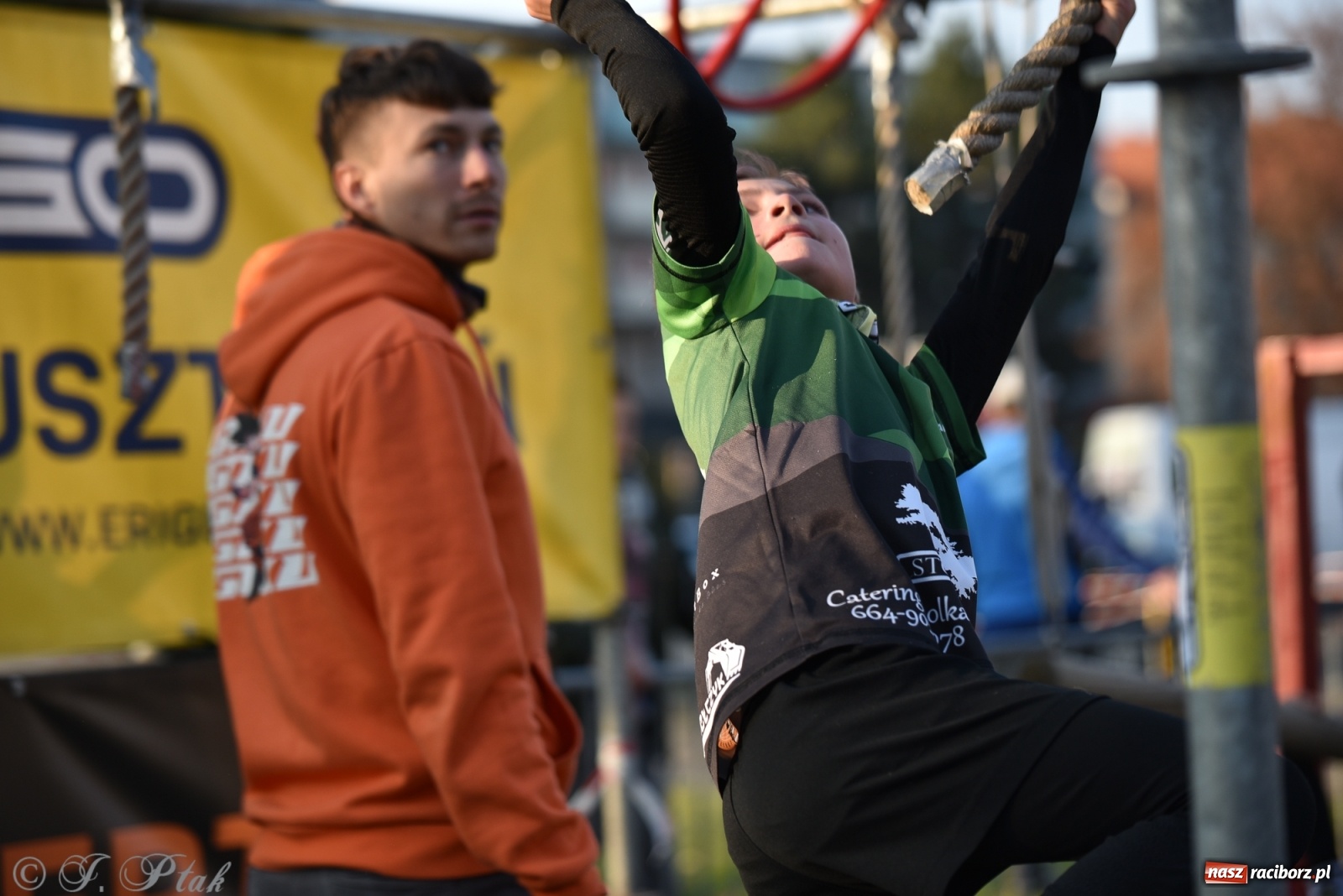 Zdjęcie w galerii na portalu naszraciborz.pl: Bitwa o raciborską basztę. Bieg OCR dla dzieci na Święto Niepodległości wiadomości z regionu