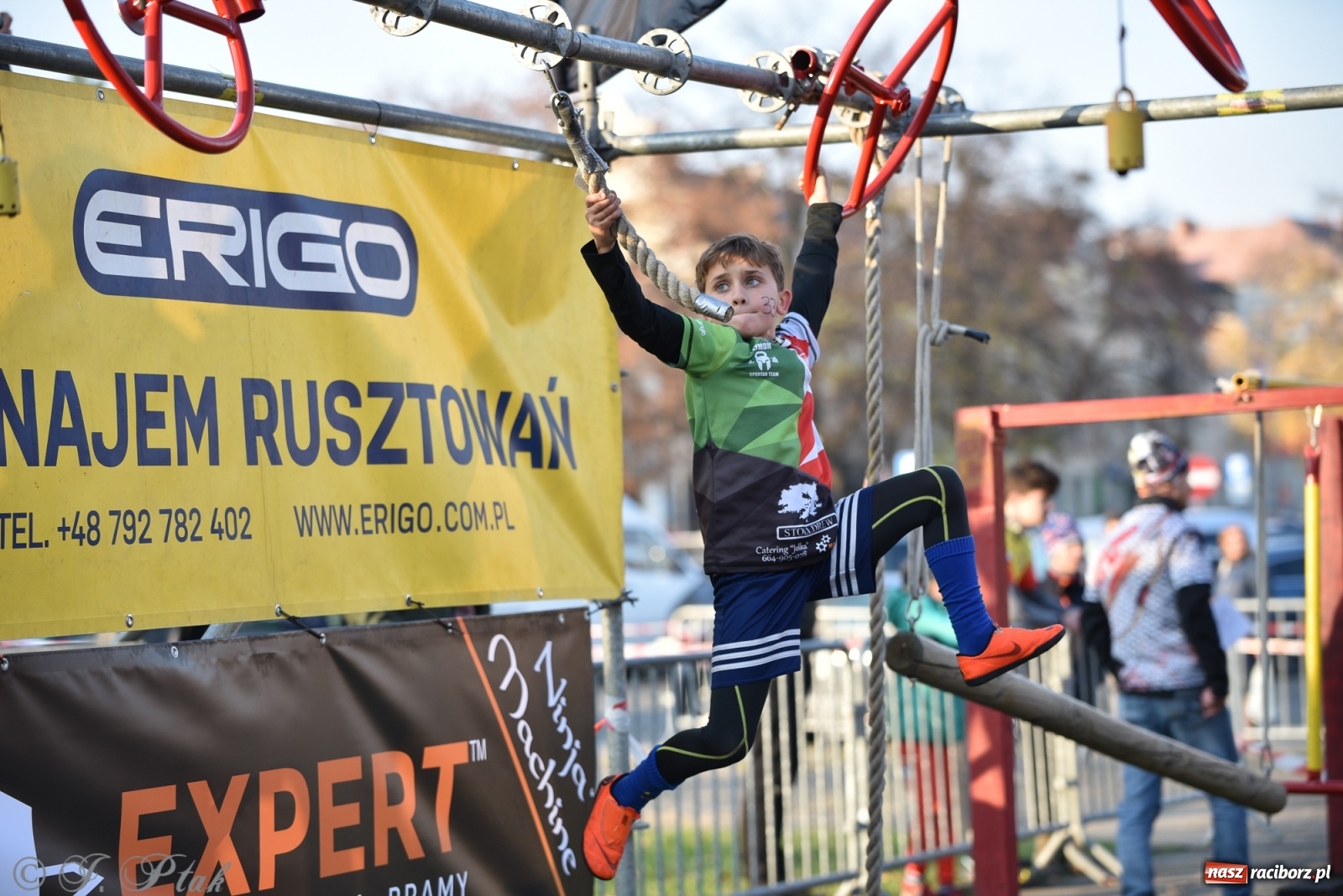 Zdjęcie w galerii na portalu naszraciborz.pl: Bitwa o raciborską basztę. Bieg OCR dla dzieci na Święto Niepodległości wiadomości z regionu