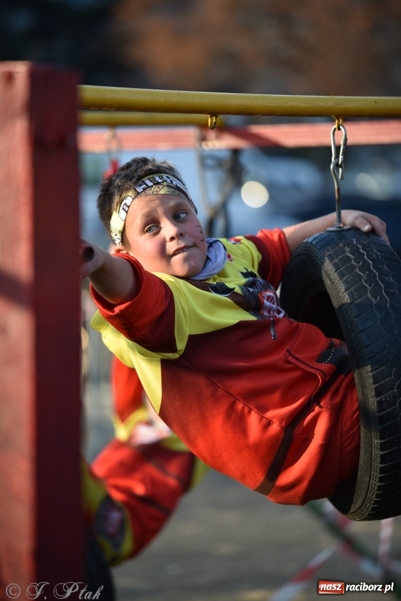Zdjęcie w galerii na portalu naszraciborz.pl: Bitwa o raciborską basztę. Bieg OCR dla dzieci na Święto Niepodległości wiadomości z regionu