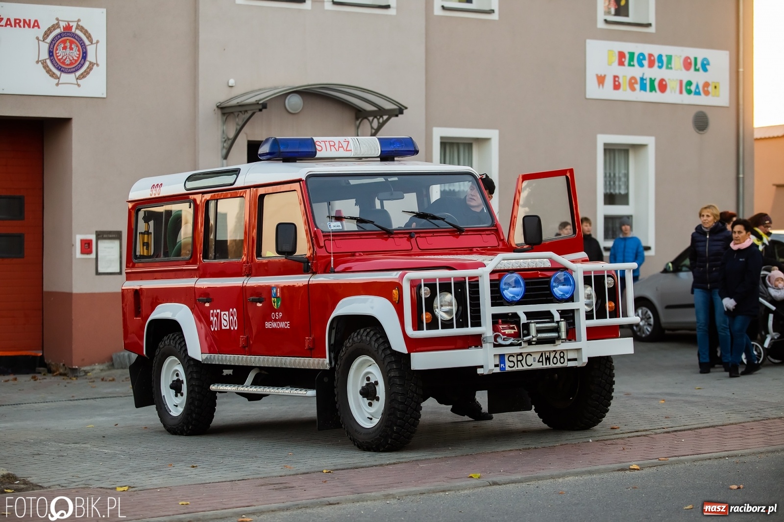 Zdjęcie w galerii na portalu naszraciborz.pl: Słodkie rogale i święty Marcin na koniu w Bieńkowicach [FOTO i WIDEO] wiadomości z regionu