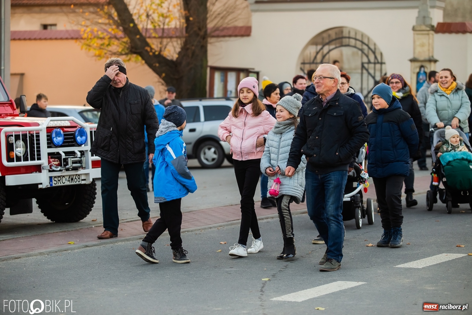 Zdjęcie w galerii na portalu naszraciborz.pl: Słodkie rogale i święty Marcin na koniu w Bieńkowicach [FOTO i WIDEO] wiadomości z regionu