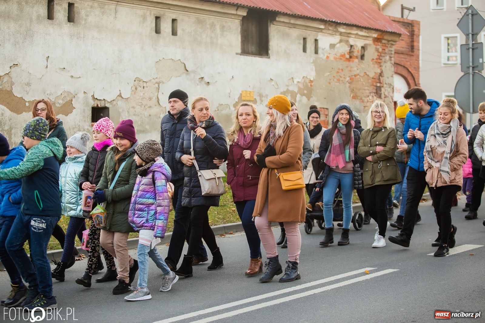 Zdjęcie w galerii na portalu naszraciborz.pl: Słodkie rogale i święty Marcin na koniu w Bieńkowicach [FOTO i WIDEO] wiadomości z regionu