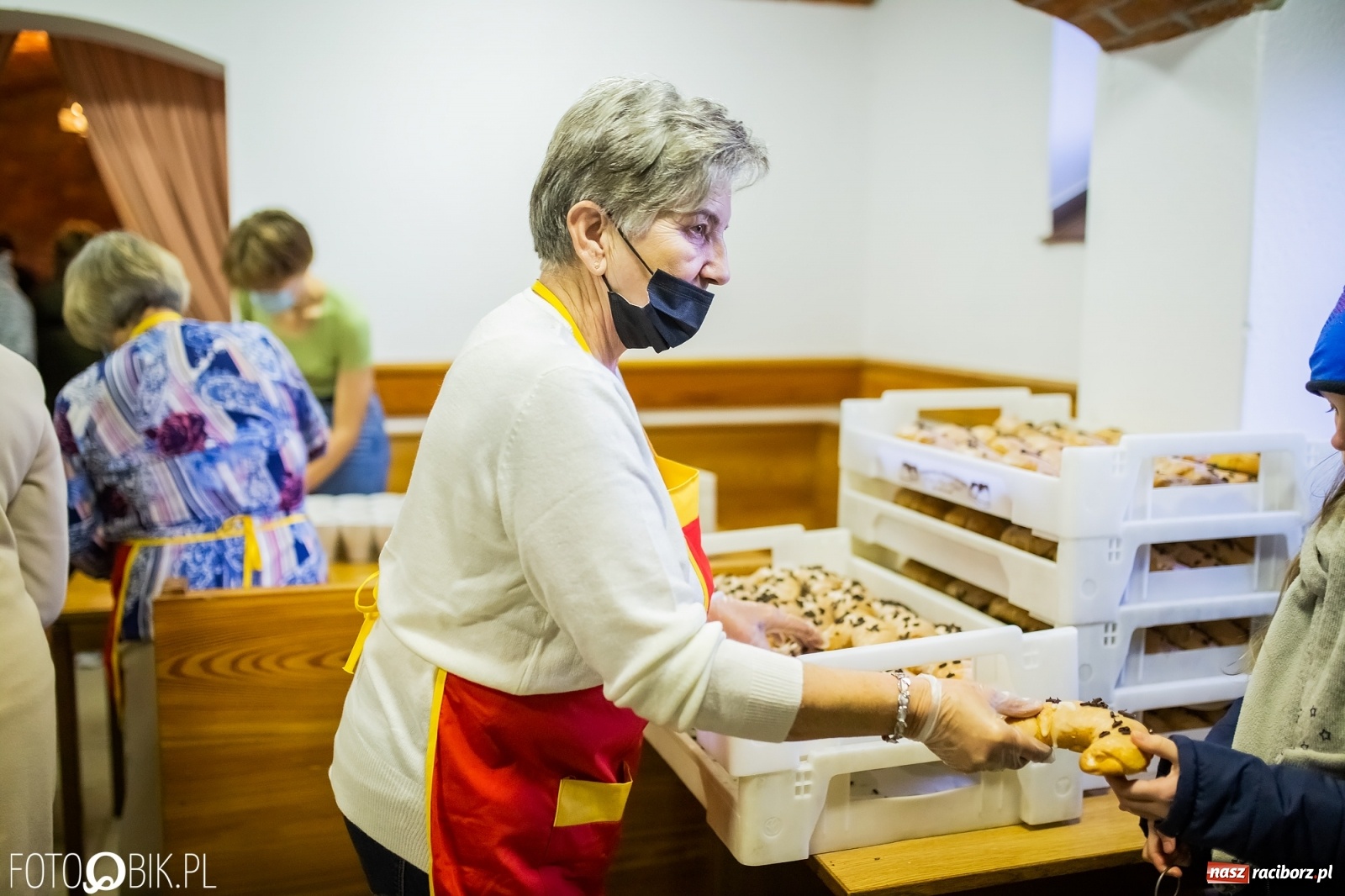 Zdjęcie w galerii na portalu naszraciborz.pl: Słodkie rogale i święty Marcin na koniu w Bieńkowicach [FOTO i WIDEO] wiadomości z regionu