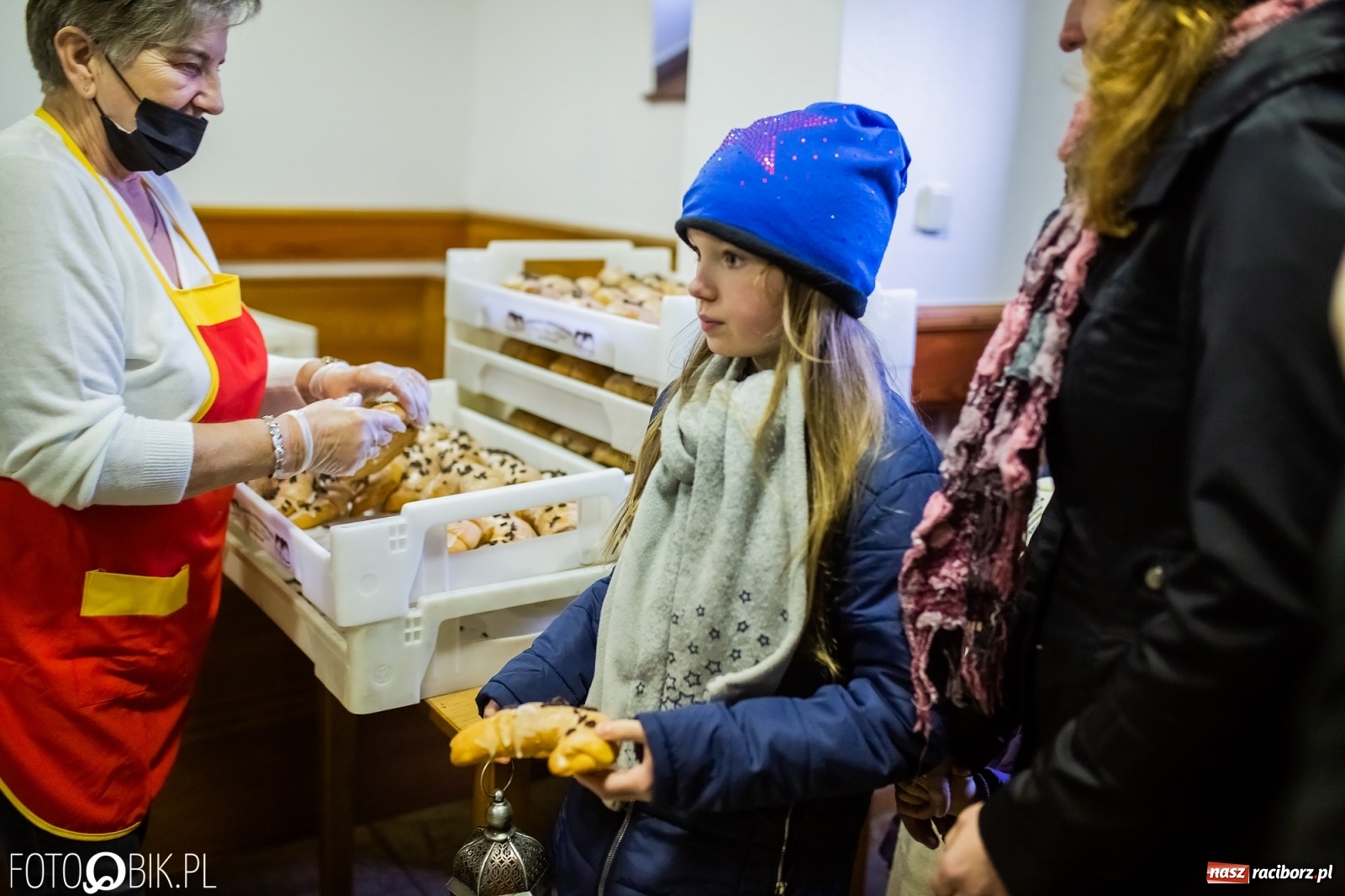 Zdjęcie w galerii na portalu naszraciborz.pl: Słodkie rogale i święty Marcin na koniu w Bieńkowicach [FOTO i WIDEO] wiadomości z regionu