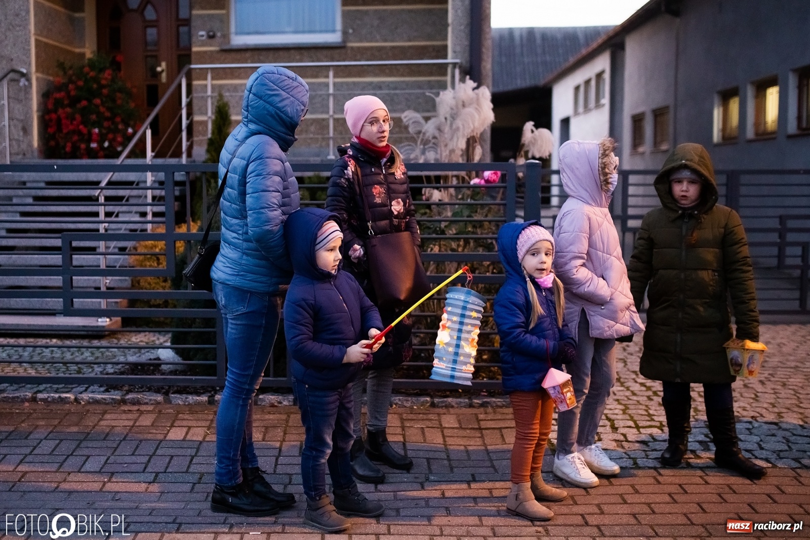 Zdjęcie w galerii na portalu naszraciborz.pl: Św. Marcin z Tours pojawił się dziś na Starej Wsi w Raciborzu [FOTO i WIDEO] wiadomości z regionu