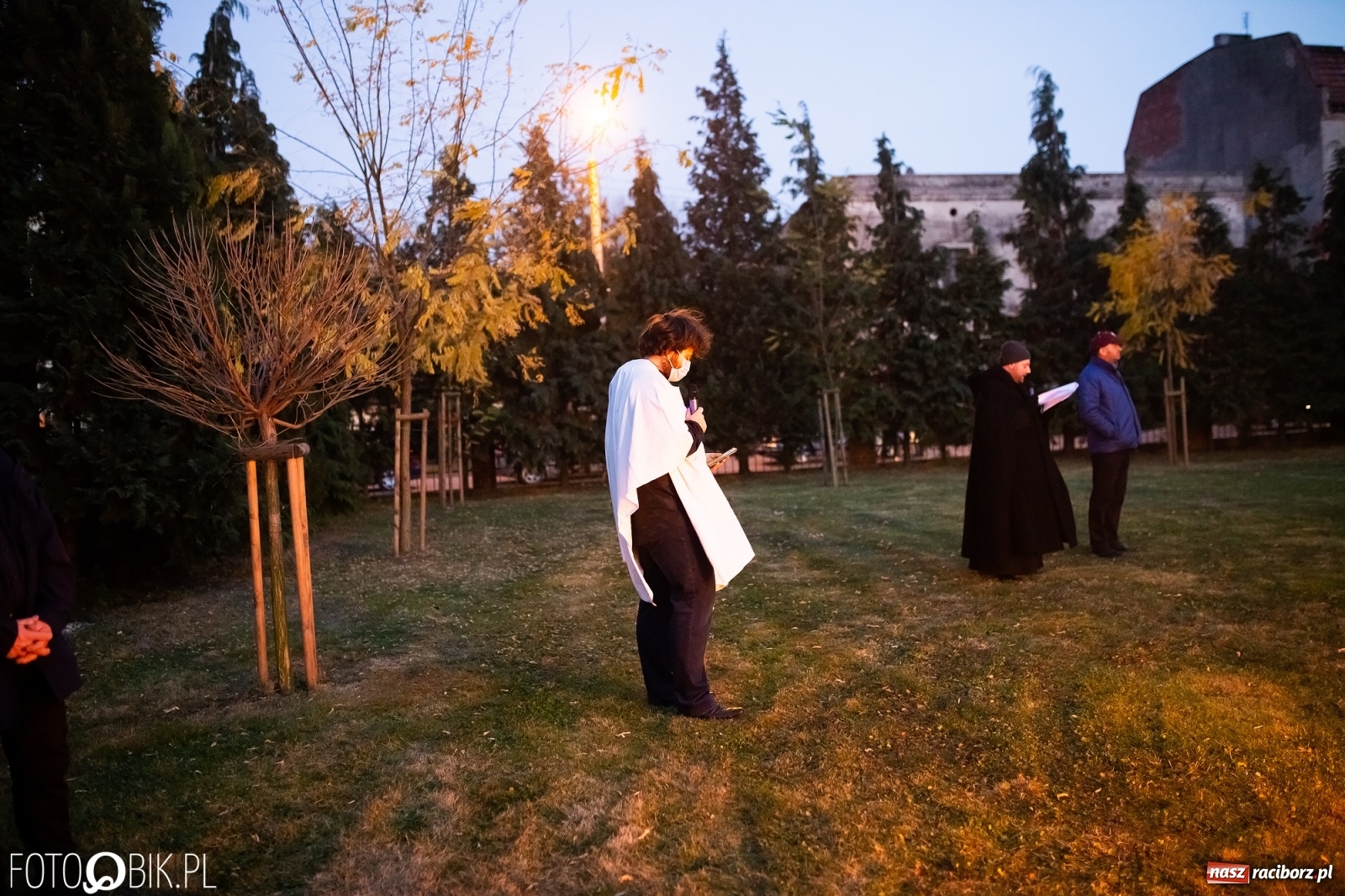Zdjęcie w galerii na portalu naszraciborz.pl: Św. Marcin z Tours pojawił się dziś na Starej Wsi w Raciborzu [FOTO i WIDEO] wiadomości z regionu