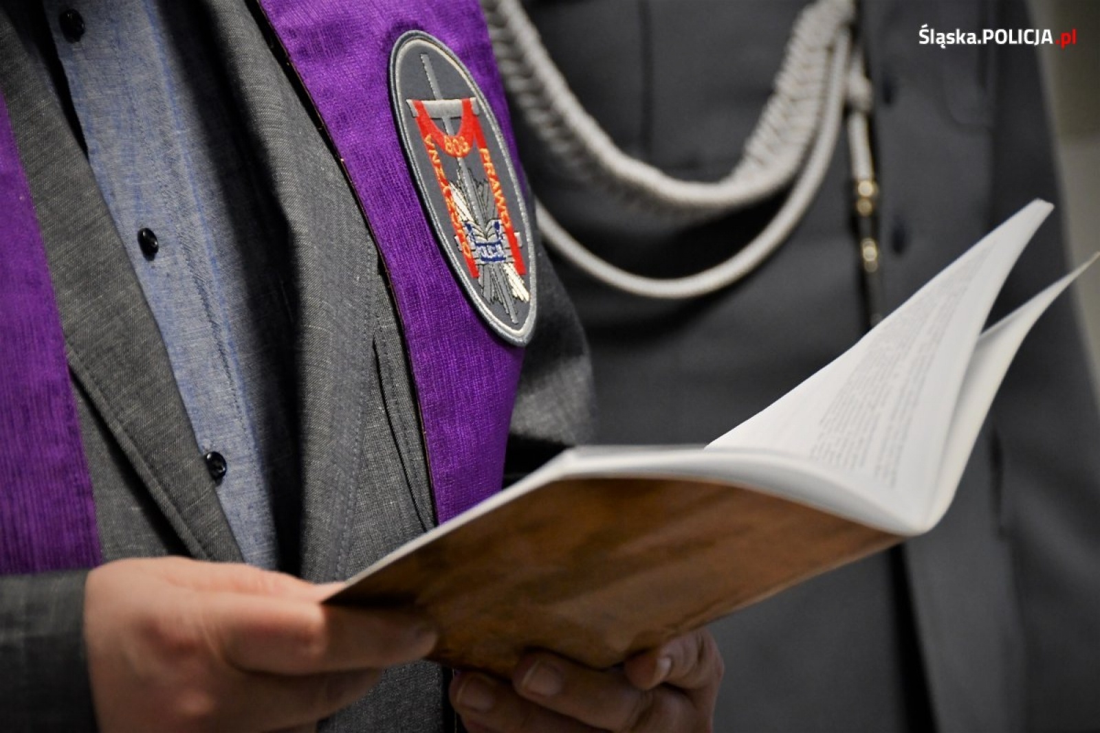 Zdjęcie w galerii na portalu naszraciborz.pl: W katowickiej komendzie policji uczczono pamięć śp. asp. Michała Kędzierskiego wiadomości z regionu