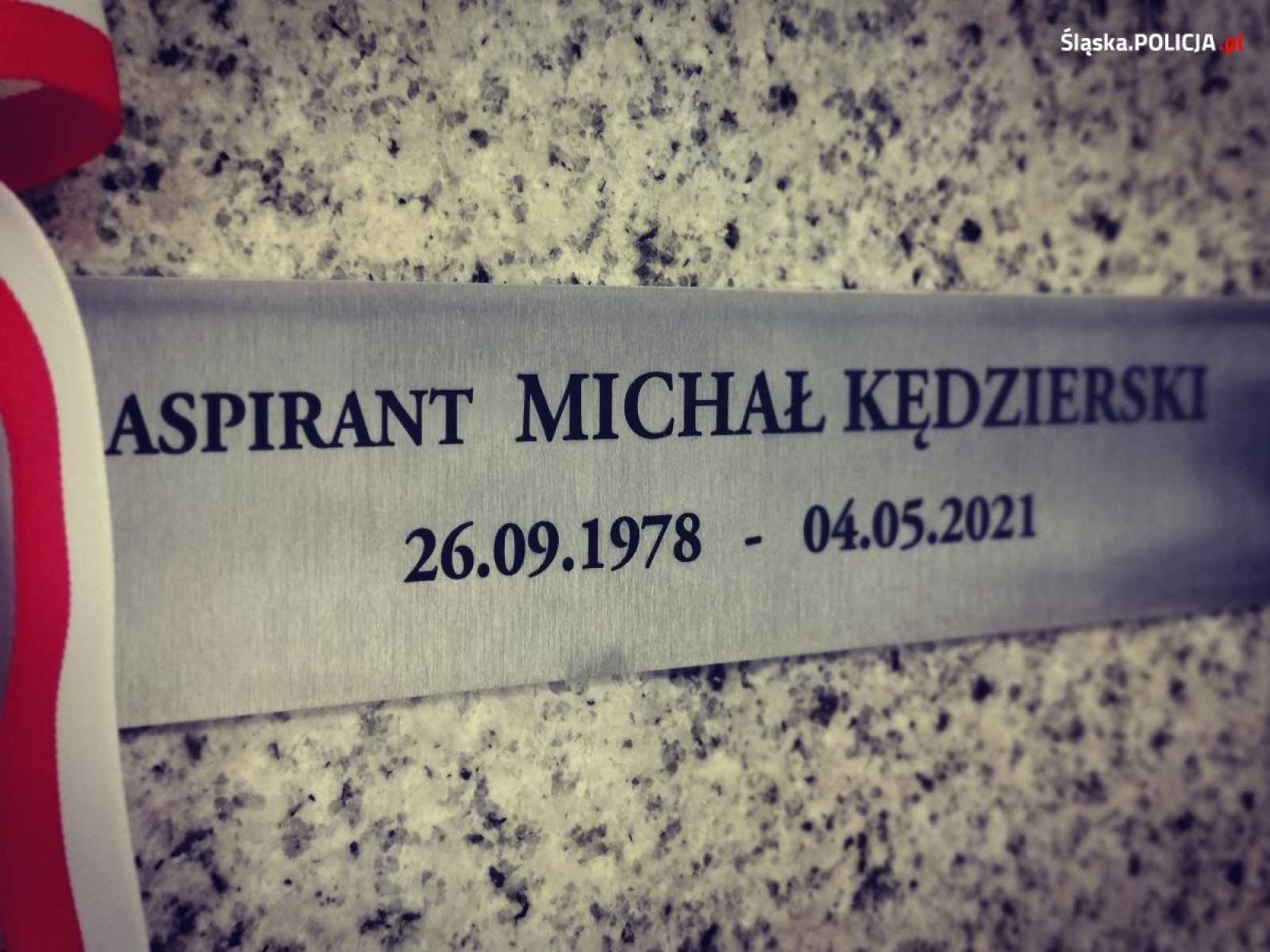 Zdjęcie w galerii na portalu naszraciborz.pl: W katowickiej komendzie policji uczczono pamięć śp. asp. Michała Kędzierskiego wiadomości z regionu