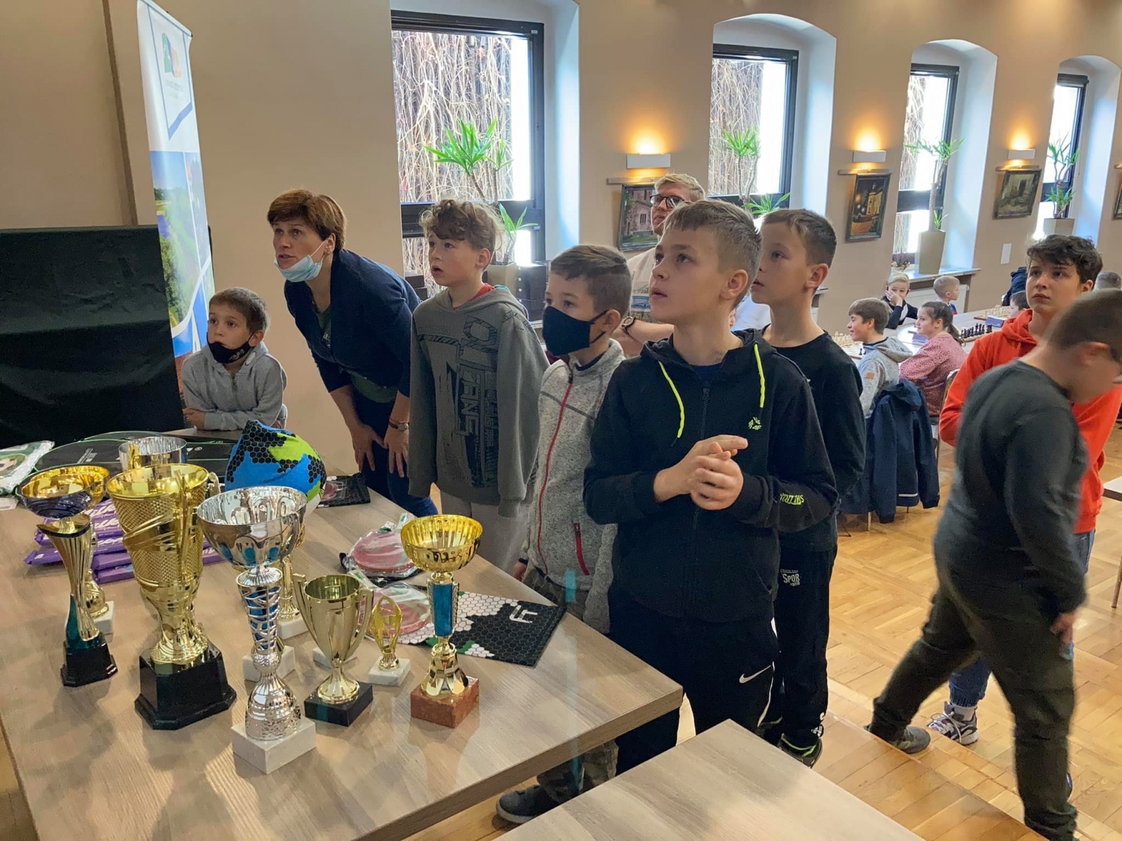 Zdjęcie w galerii na portalu naszraciborz.pl: Niepodległościowy turniej szachowy w Tworkowie wiadomości z regionu