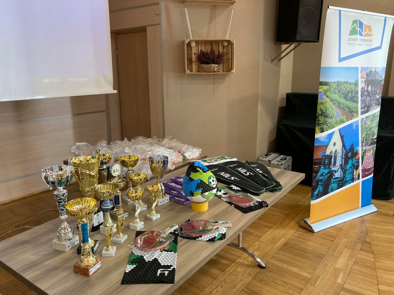 Zdjęcie w galerii na portalu naszraciborz.pl: Niepodległościowy turniej szachowy w Tworkowie wiadomości z regionu