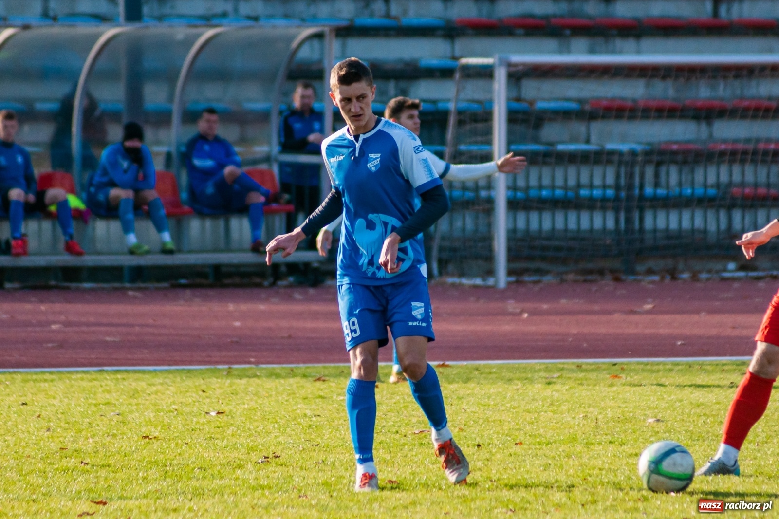 Zdjęcie w galerii na portalu naszraciborz.pl: Świąteczny pogrom przy Zamkowej. Unia rozbiła Czernicę [FOTO] wiadomości z regionu
