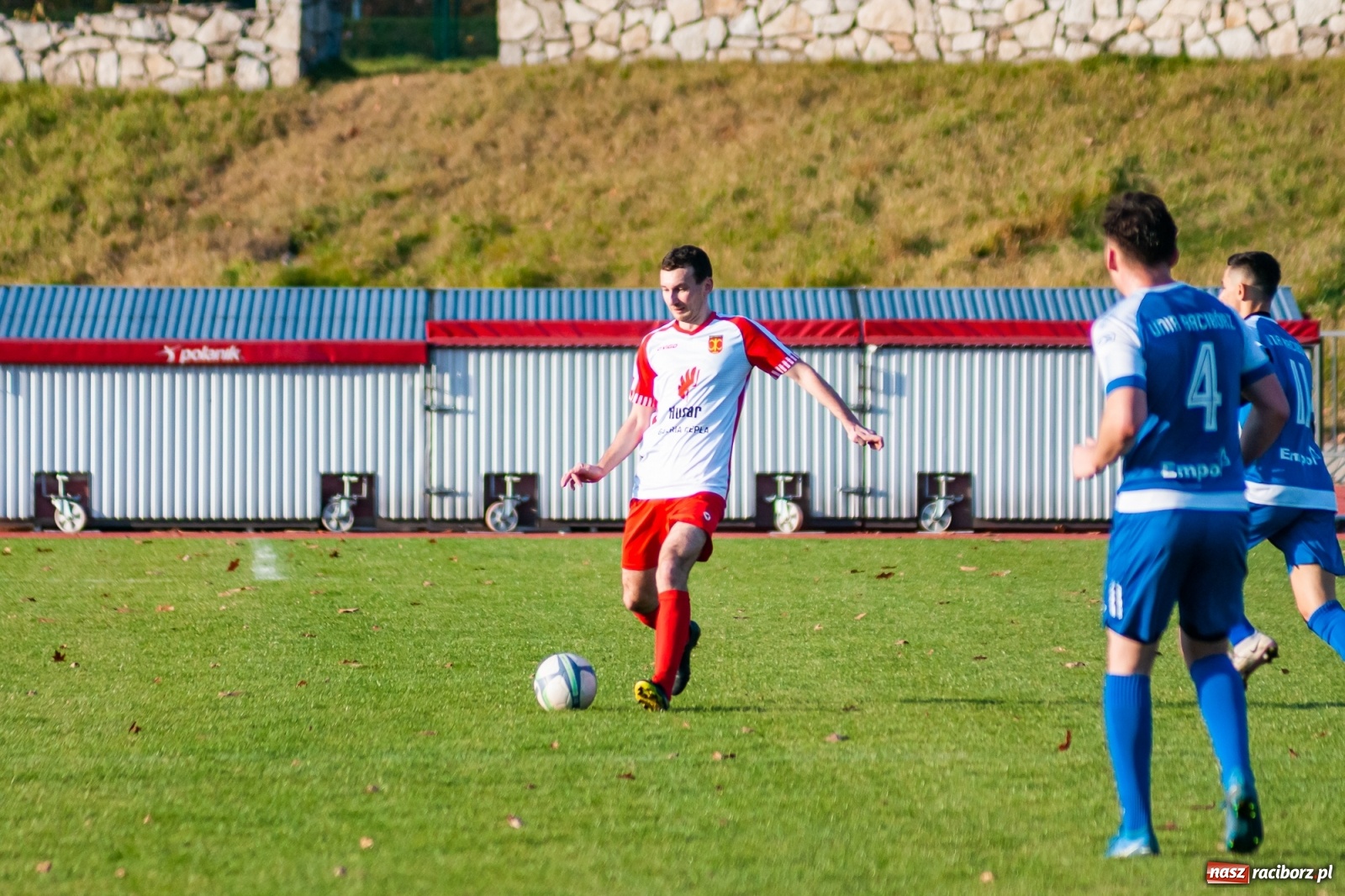 Zdjęcie w galerii na portalu naszraciborz.pl: Świąteczny pogrom przy Zamkowej. Unia rozbiła Czernicę [FOTO] wiadomości z regionu