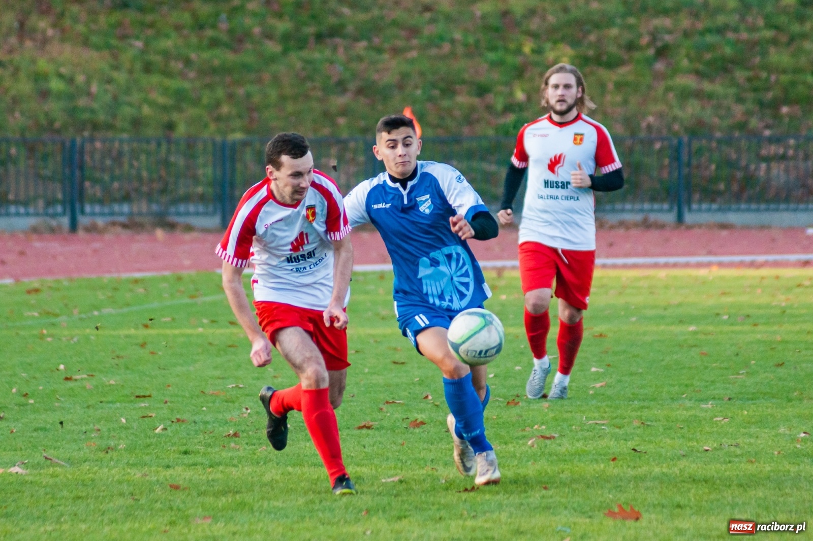 Zdjęcie w galerii na portalu naszraciborz.pl: Świąteczny pogrom przy Zamkowej. Unia rozbiła Czernicę [FOTO] wiadomości z regionu