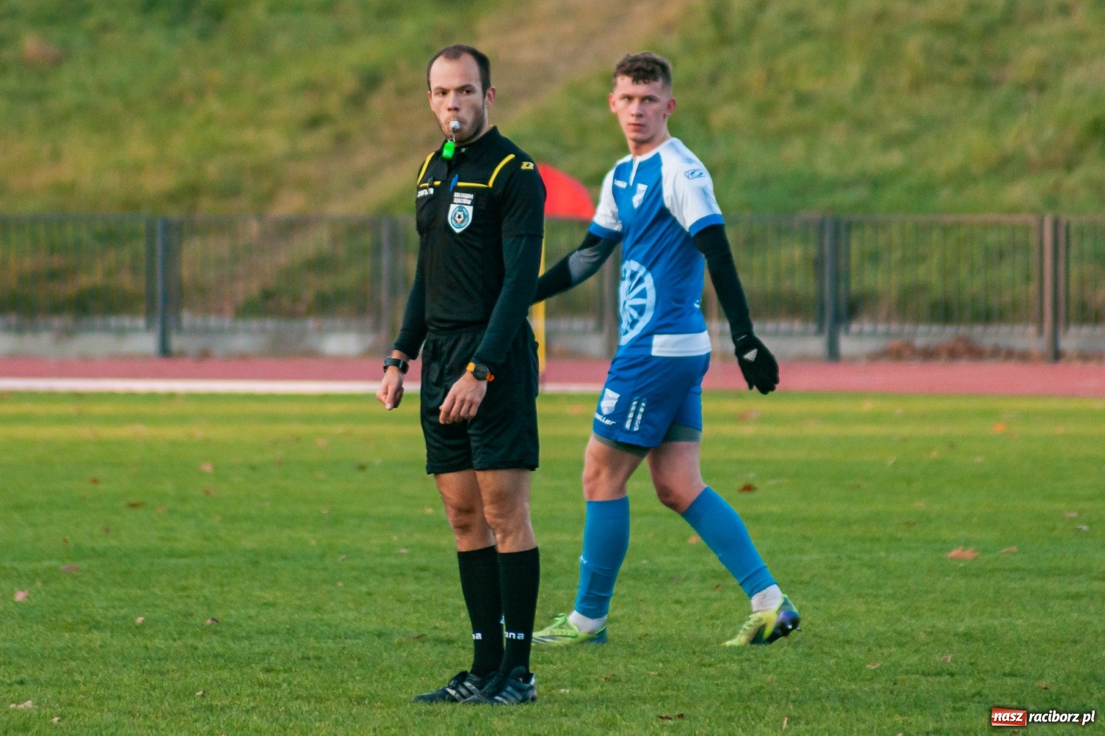 Zdjęcie w galerii na portalu naszraciborz.pl: Świąteczny pogrom przy Zamkowej. Unia rozbiła Czernicę [FOTO] wiadomości z regionu
