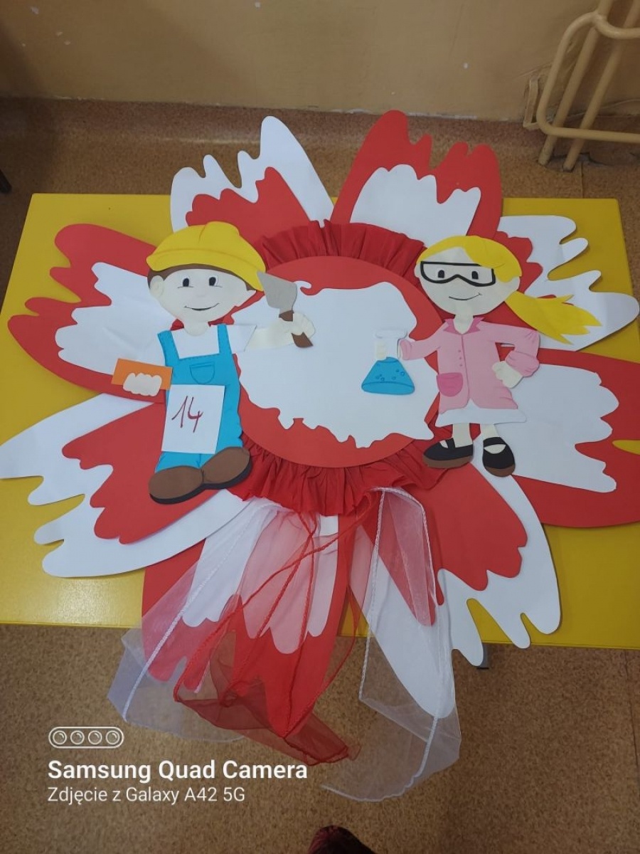 Zdjęcie w galerii na portalu naszraciborz.pl: Narodowe Święto Niepodległości w CKZiU nr 1 w Raciborzu wiadomości z regionu