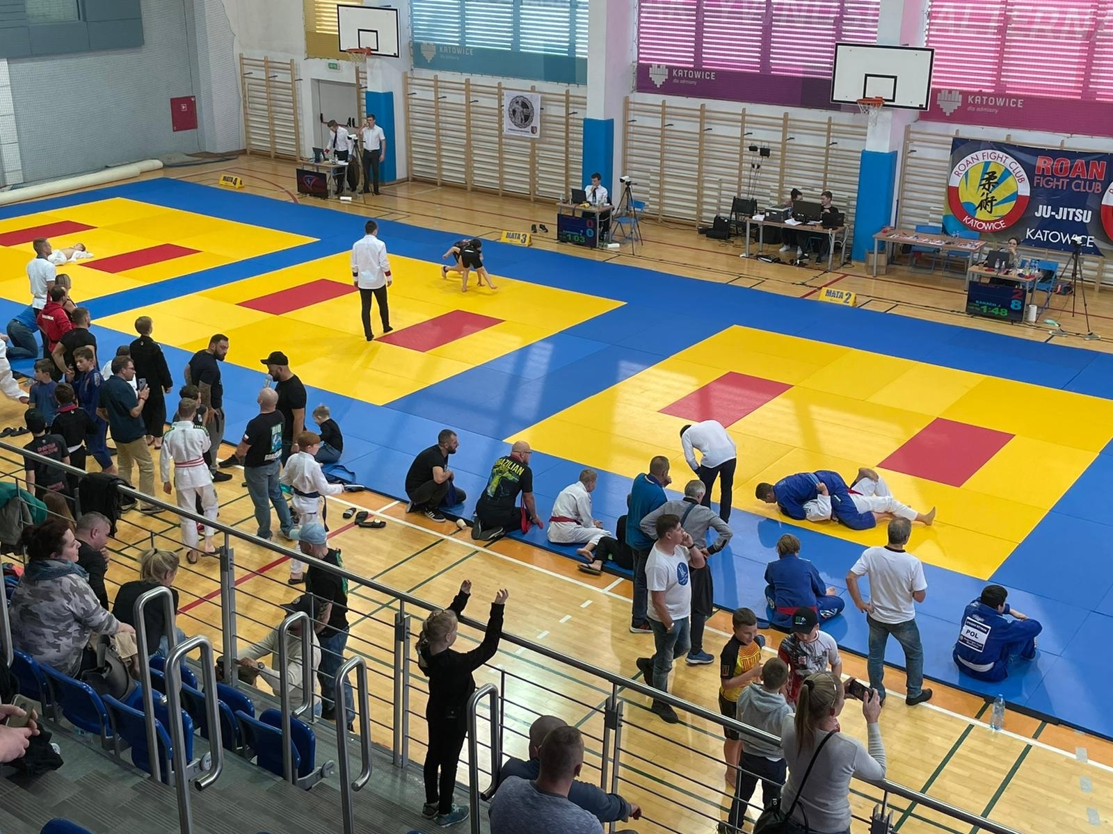 Zdjęcie w galerii na portalu naszraciborz.pl: Raciborzanie z Łamatora z medalami w Katowicach wiadomości z regionu