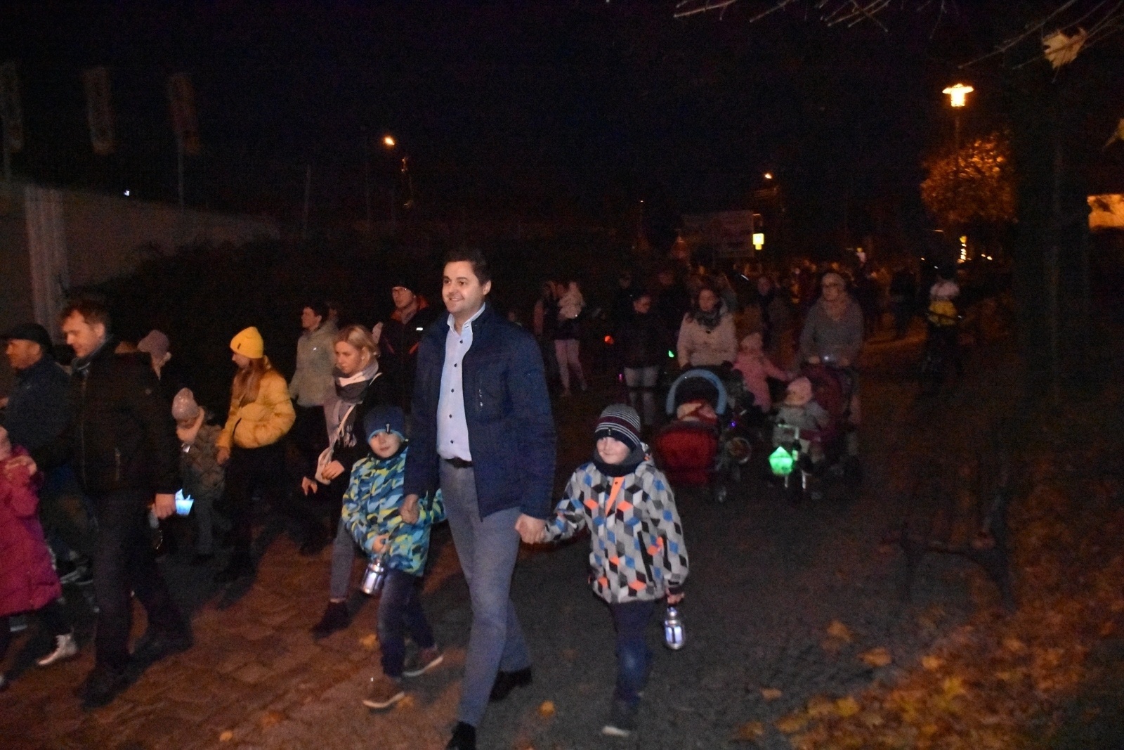 Zdjęcie w galerii na portalu naszraciborz.pl: Święty Marcin przemaszerował ulicami Krzyżanowic [FOTO] wiadomości z regionu