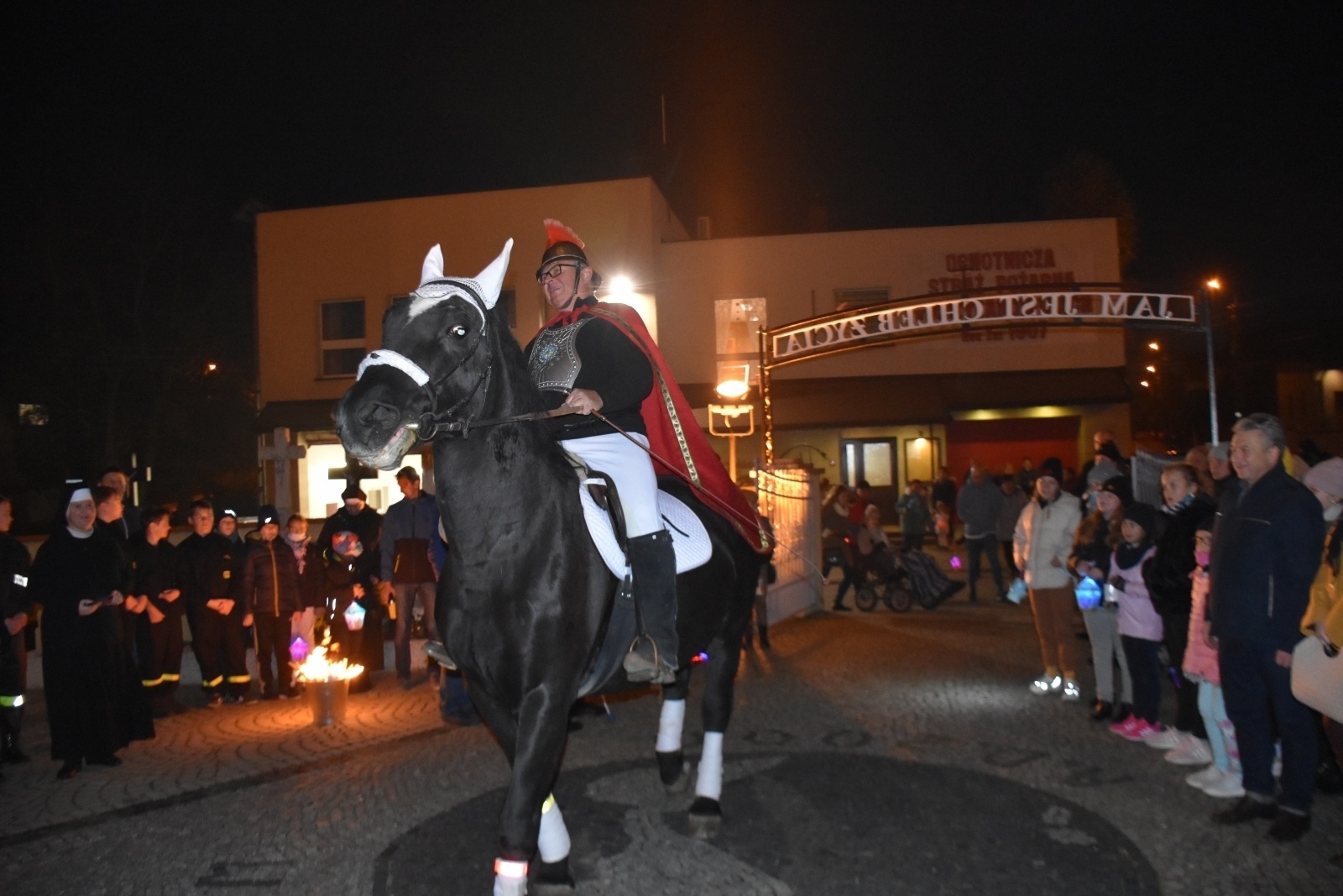 Zdjęcie w galerii na portalu naszraciborz.pl: Święty Marcin przemaszerował ulicami Krzyżanowic [FOTO] wiadomości z regionu