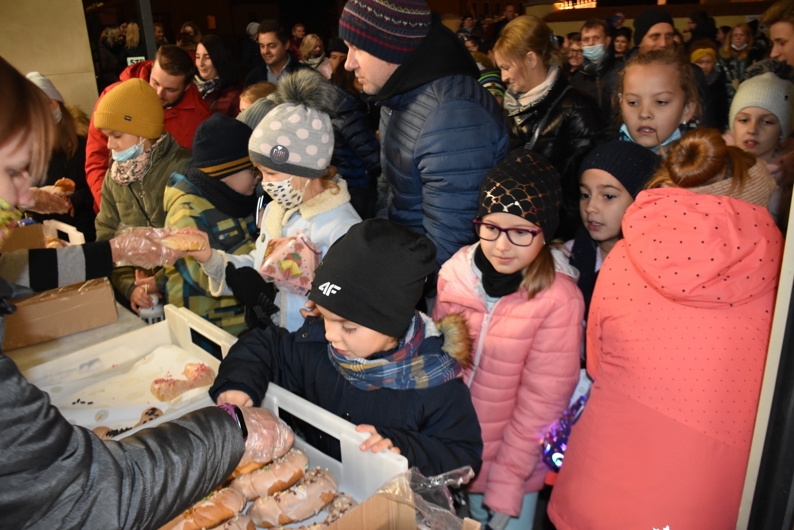 Zdjęcie w galerii na portalu naszraciborz.pl: Święty Marcin przemaszerował ulicami Krzyżanowic [FOTO] wiadomości z regionu