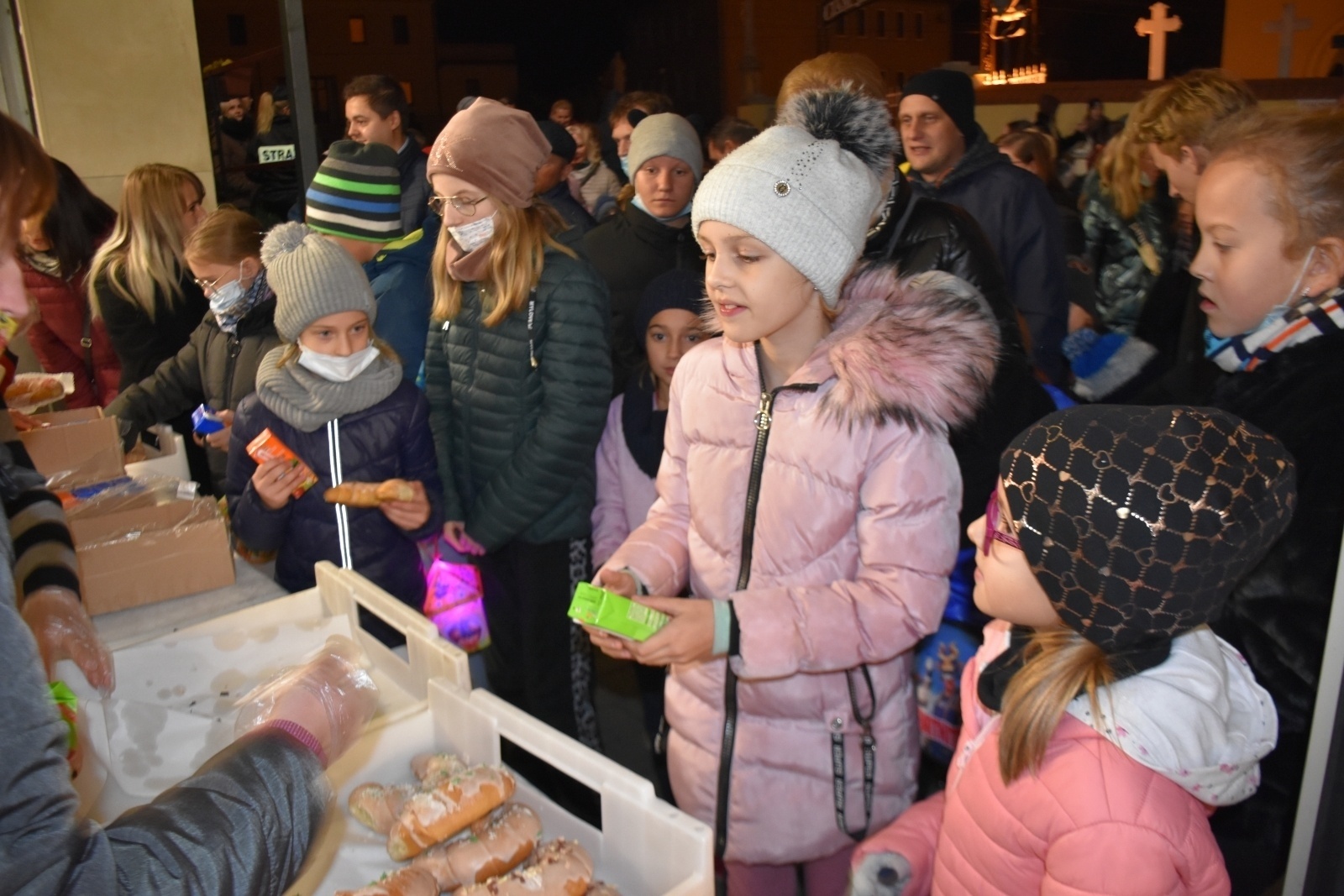 Zdjęcie w galerii na portalu naszraciborz.pl: Święty Marcin przemaszerował ulicami Krzyżanowic [FOTO] wiadomości z regionu