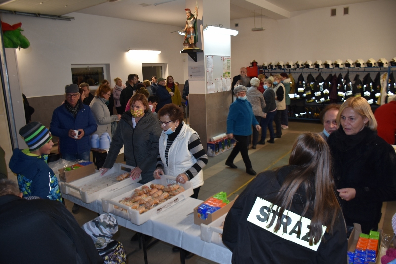 Zdjęcie w galerii na portalu naszraciborz.pl: Święty Marcin przemaszerował ulicami Krzyżanowic [FOTO] wiadomości z regionu