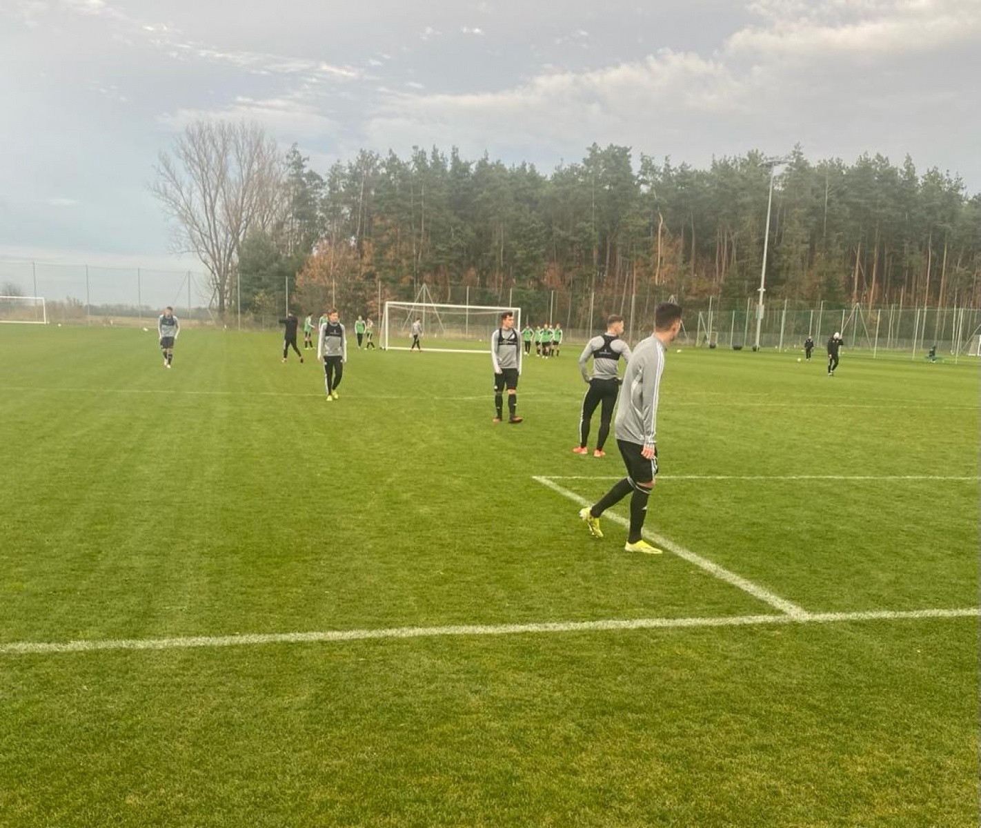 Zdjęcie w galerii na portalu naszraciborz.pl: Z Markowic na piłkarskie salony. Trener młodzieży na stażu w Legii Warszawa wiadomości z regionu