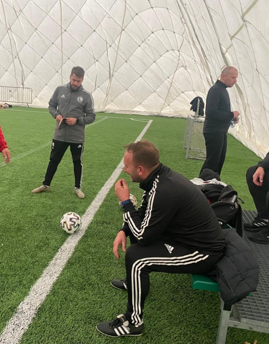 Zdjęcie w galerii na portalu naszraciborz.pl: Z Markowic na piłkarskie salony. Trener młodzieży na stażu w Legii Warszawa wiadomości z regionu