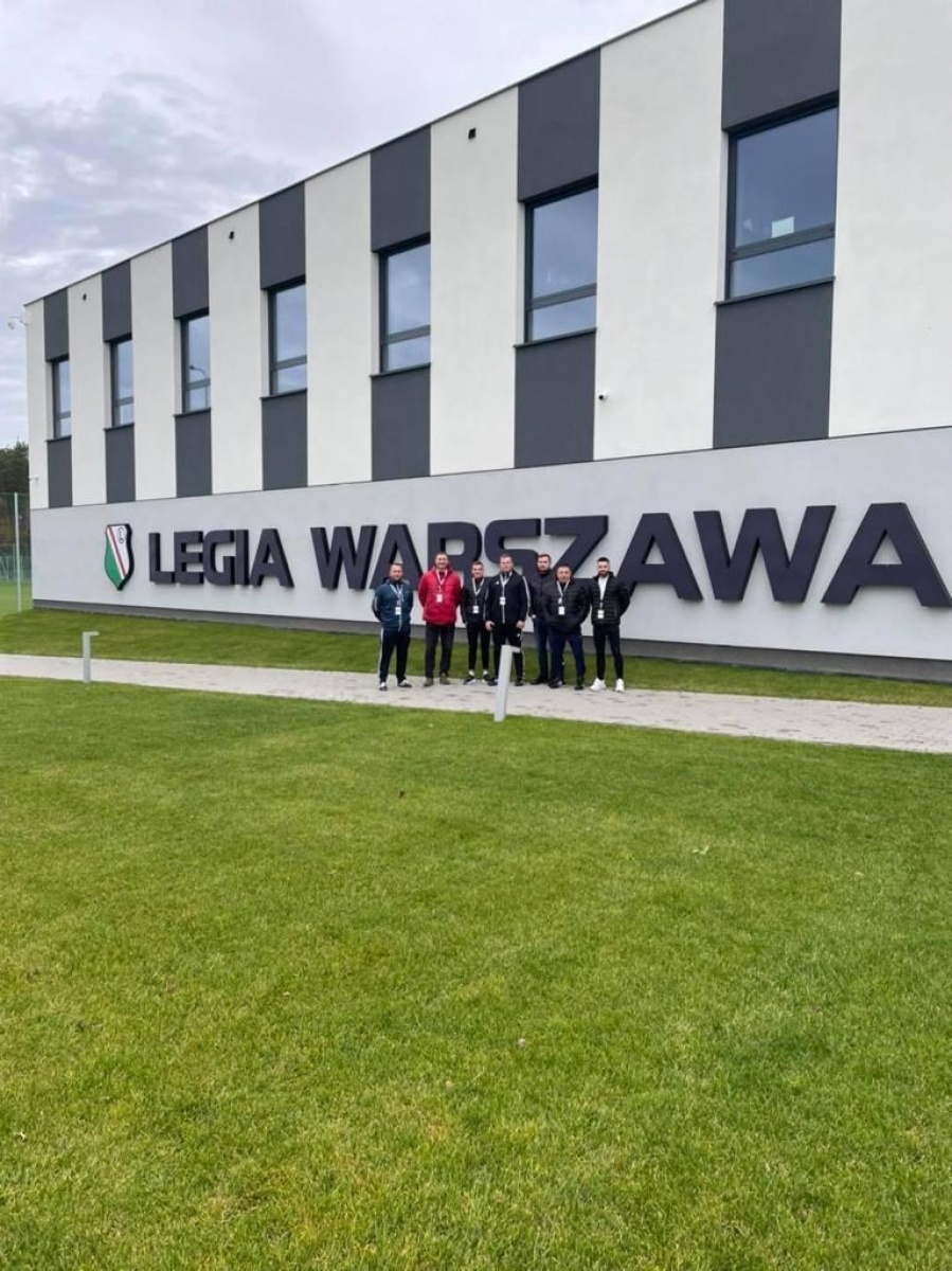 Zdjęcie w galerii na portalu naszraciborz.pl: Z Markowic na piłkarskie salony. Trener młodzieży na stażu w Legii Warszawa wiadomości z regionu