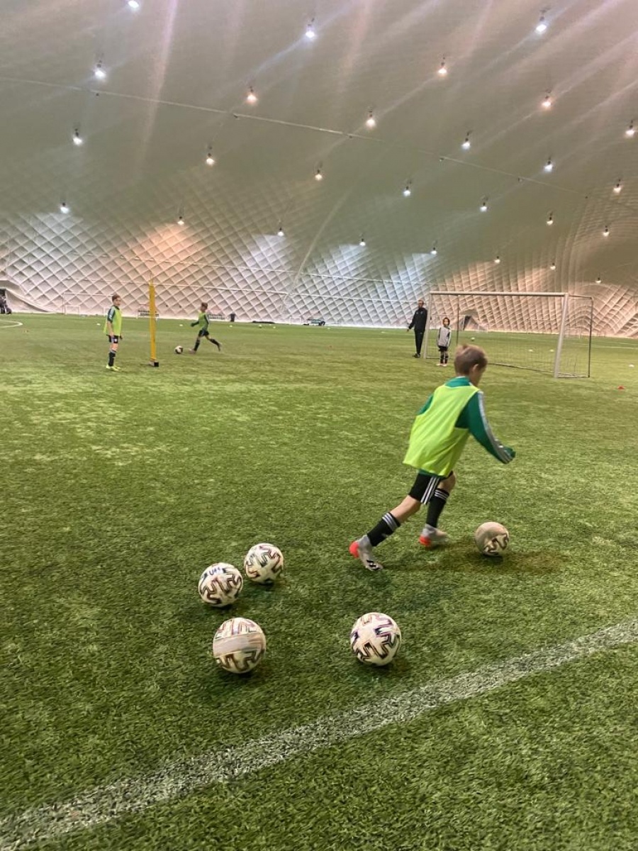 Zdjęcie w galerii na portalu naszraciborz.pl: Z Markowic na piłkarskie salony. Trener młodzieży na stażu w Legii Warszawa wiadomości z regionu