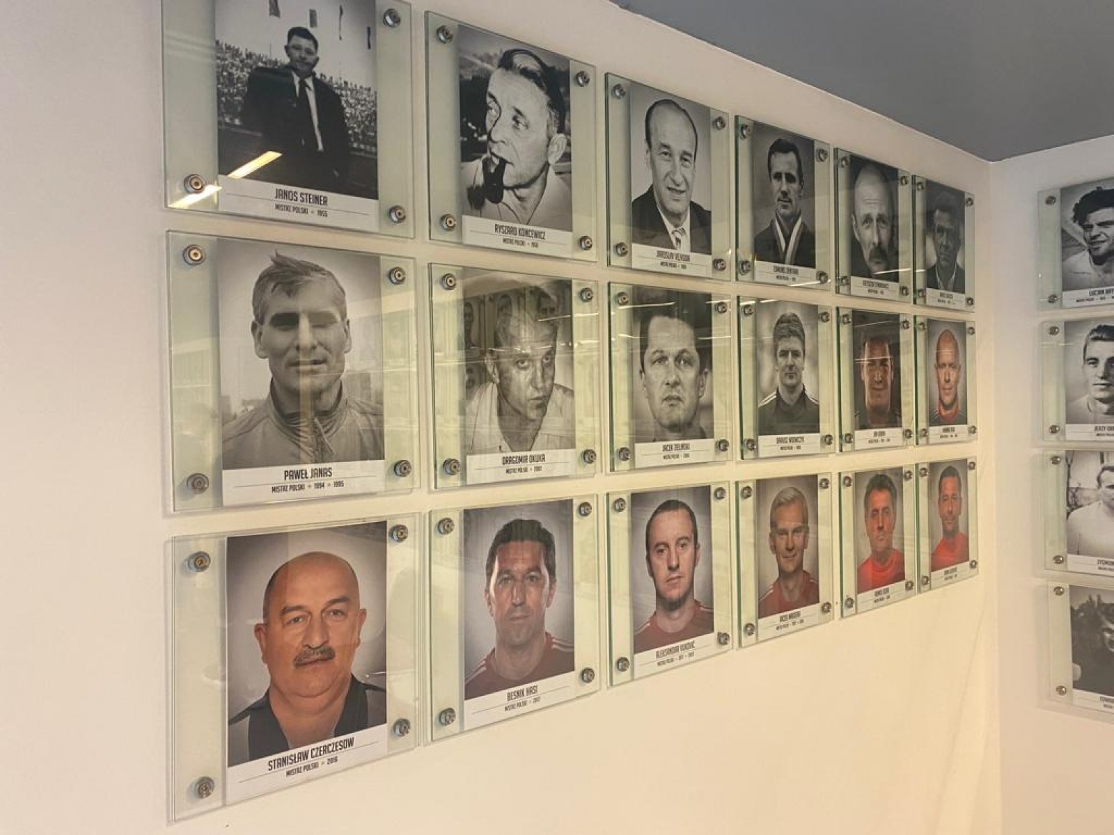 Zdjęcie w galerii na portalu naszraciborz.pl: Z Markowic na piłkarskie salony. Trener młodzieży na stażu w Legii Warszawa wiadomości z regionu