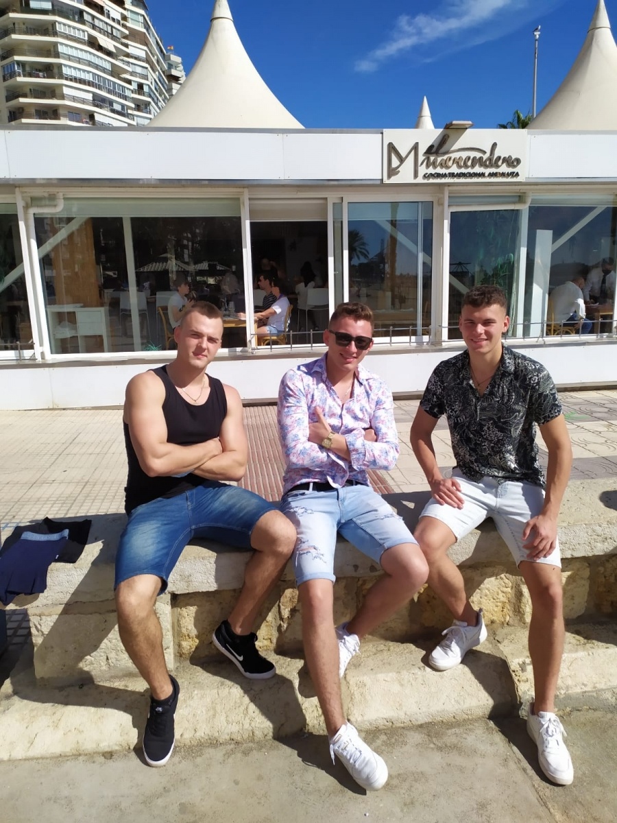 Zdjęcie w galerii na portalu naszraciborz.pl: Pod słońcem Malagi – zagraniczne staże zawodowe uczniów CKZiU nr 1 w Raciborzu wiadomości z regionu